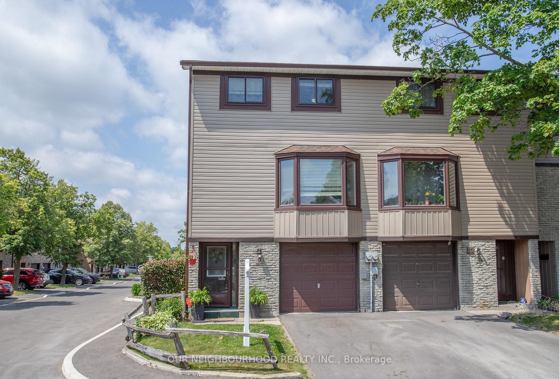 Photo 2 of Unit E9, 221 Ormond Drive, Oshawa, Samac — HOMEH