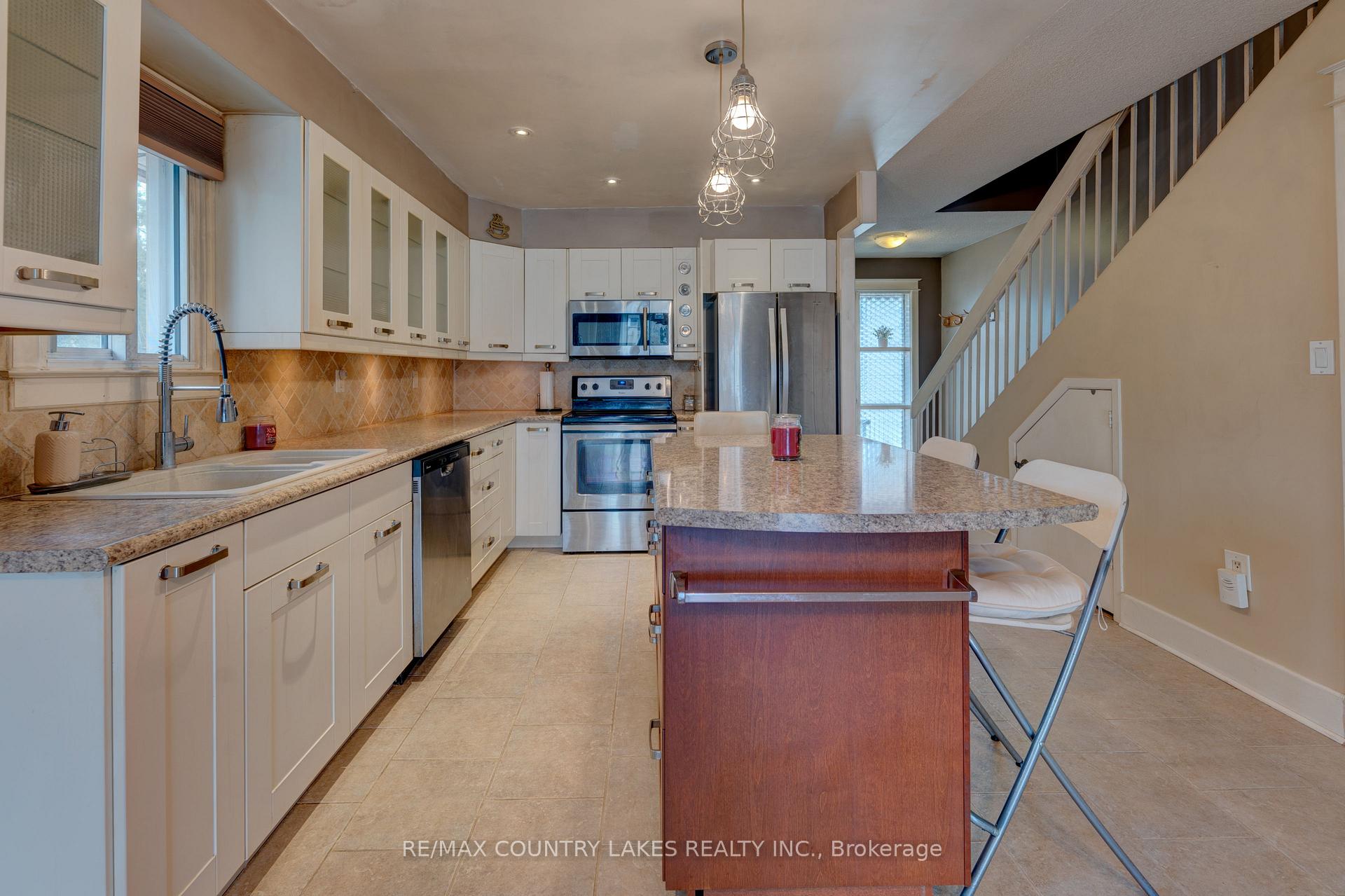 Photo 5 of Unit 1, 4 Paradise Boulevard, Ramara, Brechin — HOMEH
