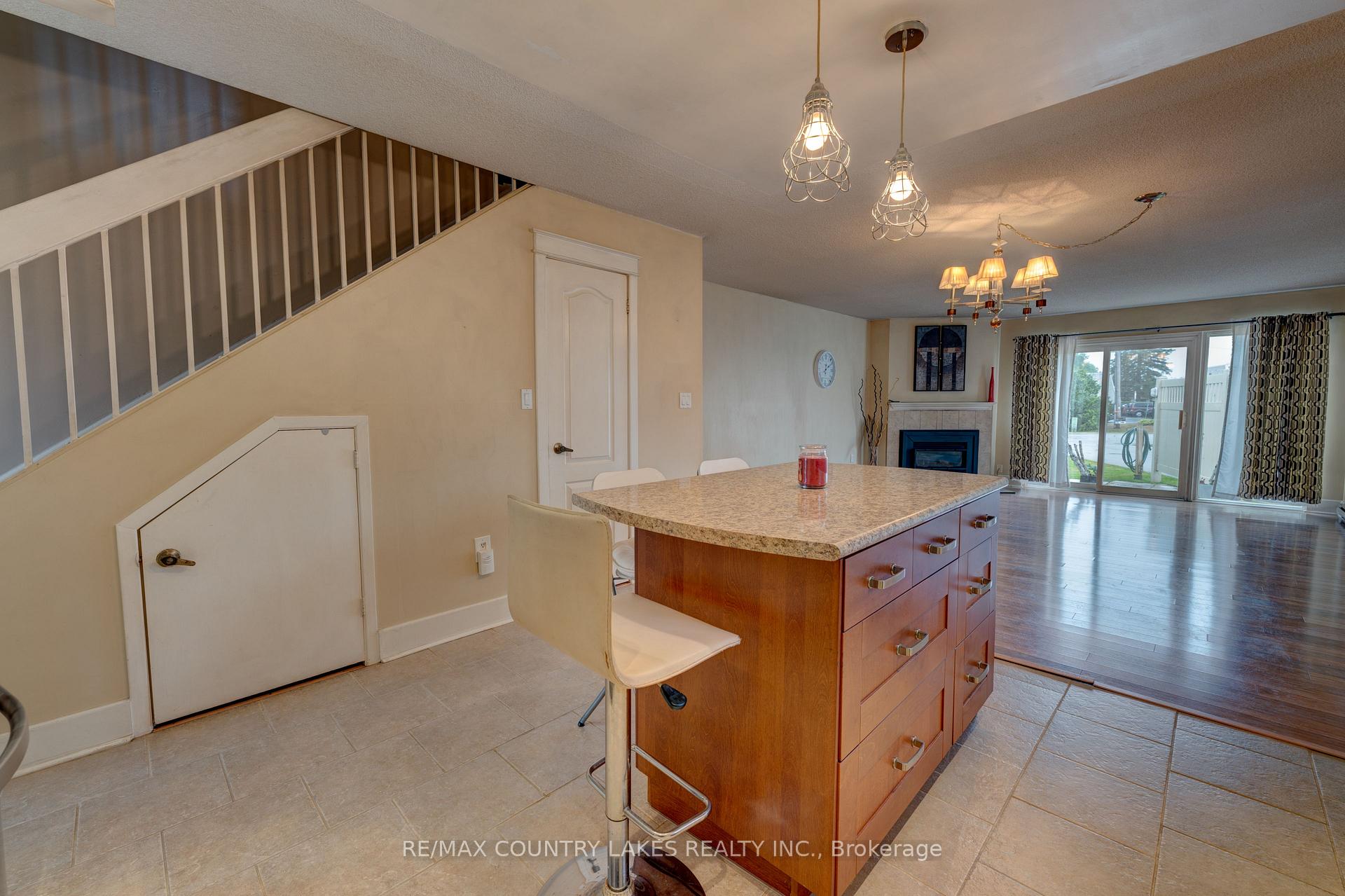 Photo 8 of Unit 1, 4 Paradise Boulevard, Ramara, Brechin — HOMEH
