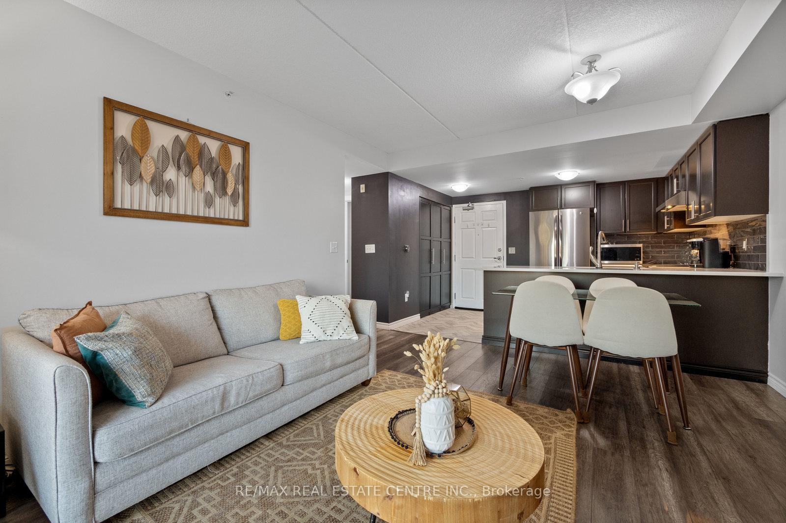 Photo 12 of Unit 304, 67 Kingsbury Square, Guelph, Pineridge/Westminster Woods — HOMEH