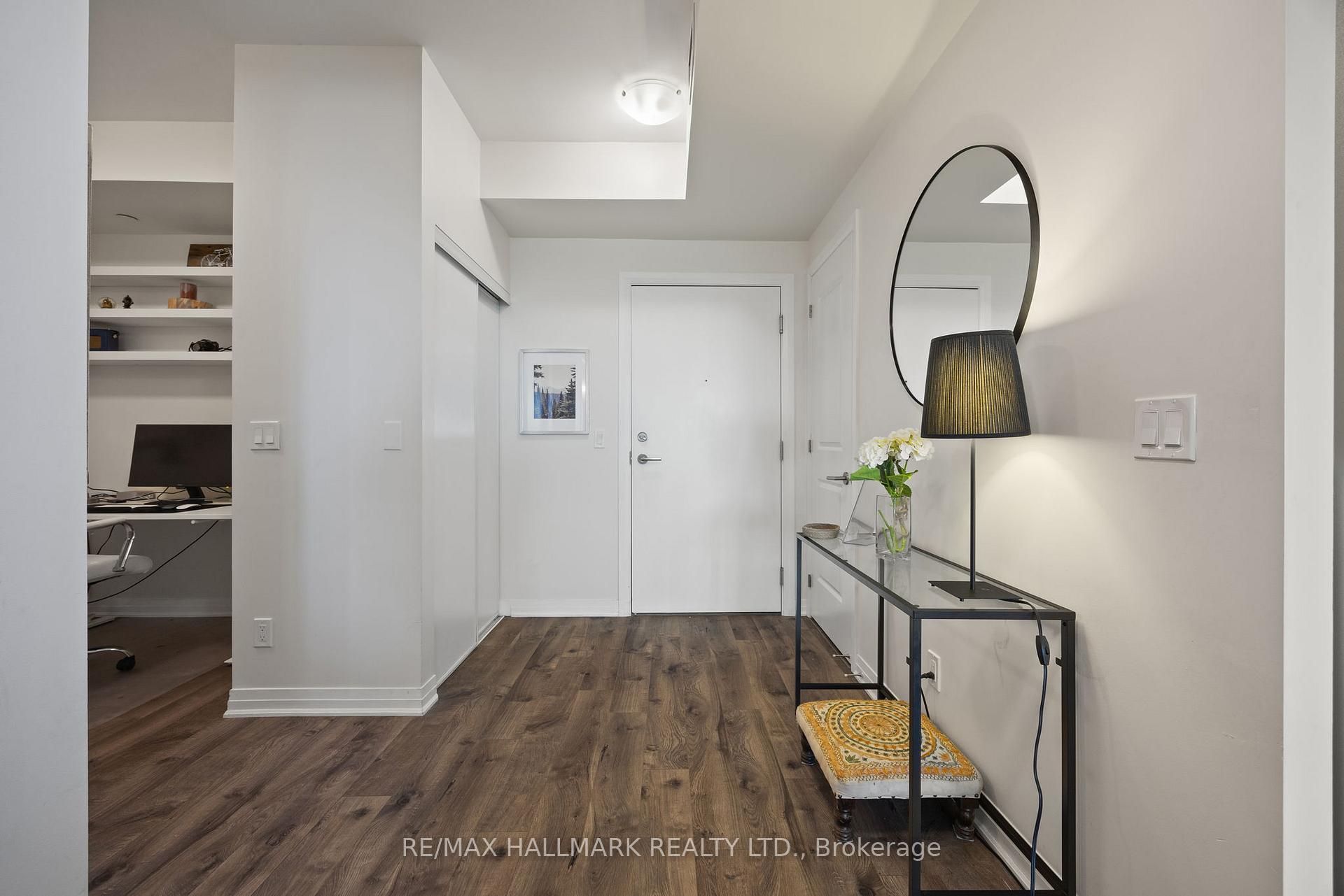 Photo 3 of Unit 507, 1630 Queen Street E, Toronto, The Beaches — HOMEH