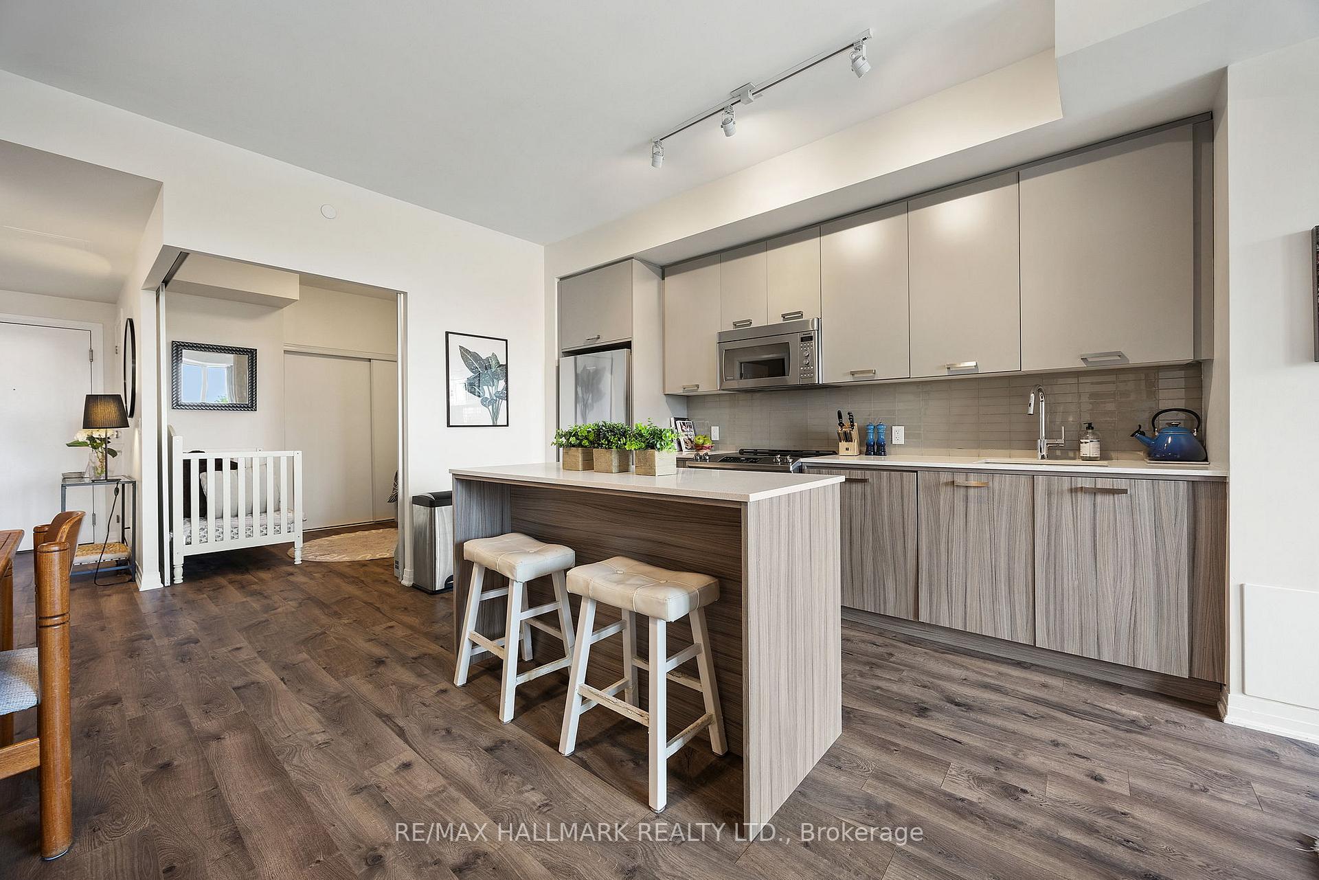 Photo 16 of Unit 507, 1630 Queen Street E, Toronto, The Beaches — HOMEH