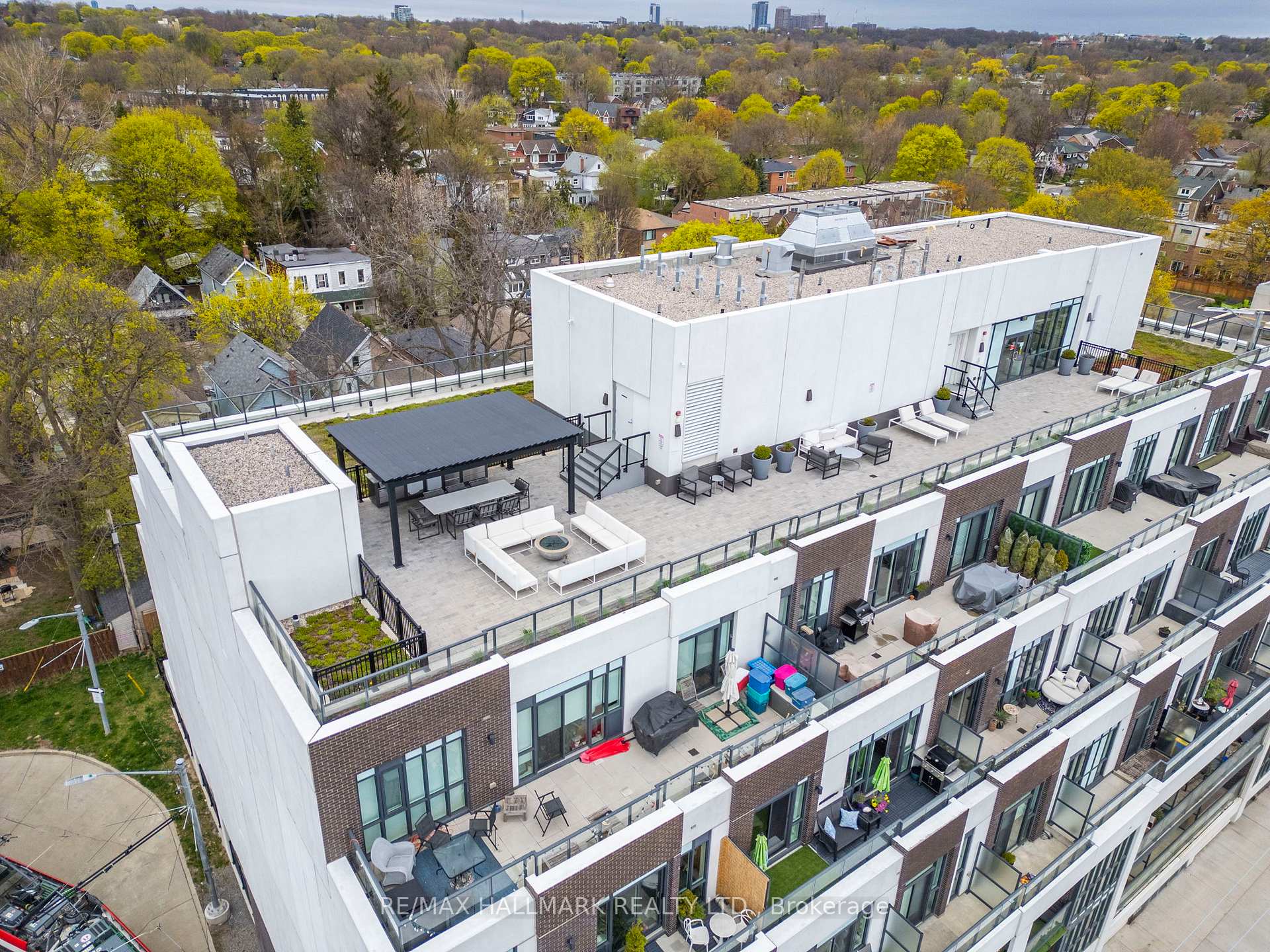 Photo 45 of Unit 507, 1630 Queen Street E, Toronto, The Beaches — HOMEH