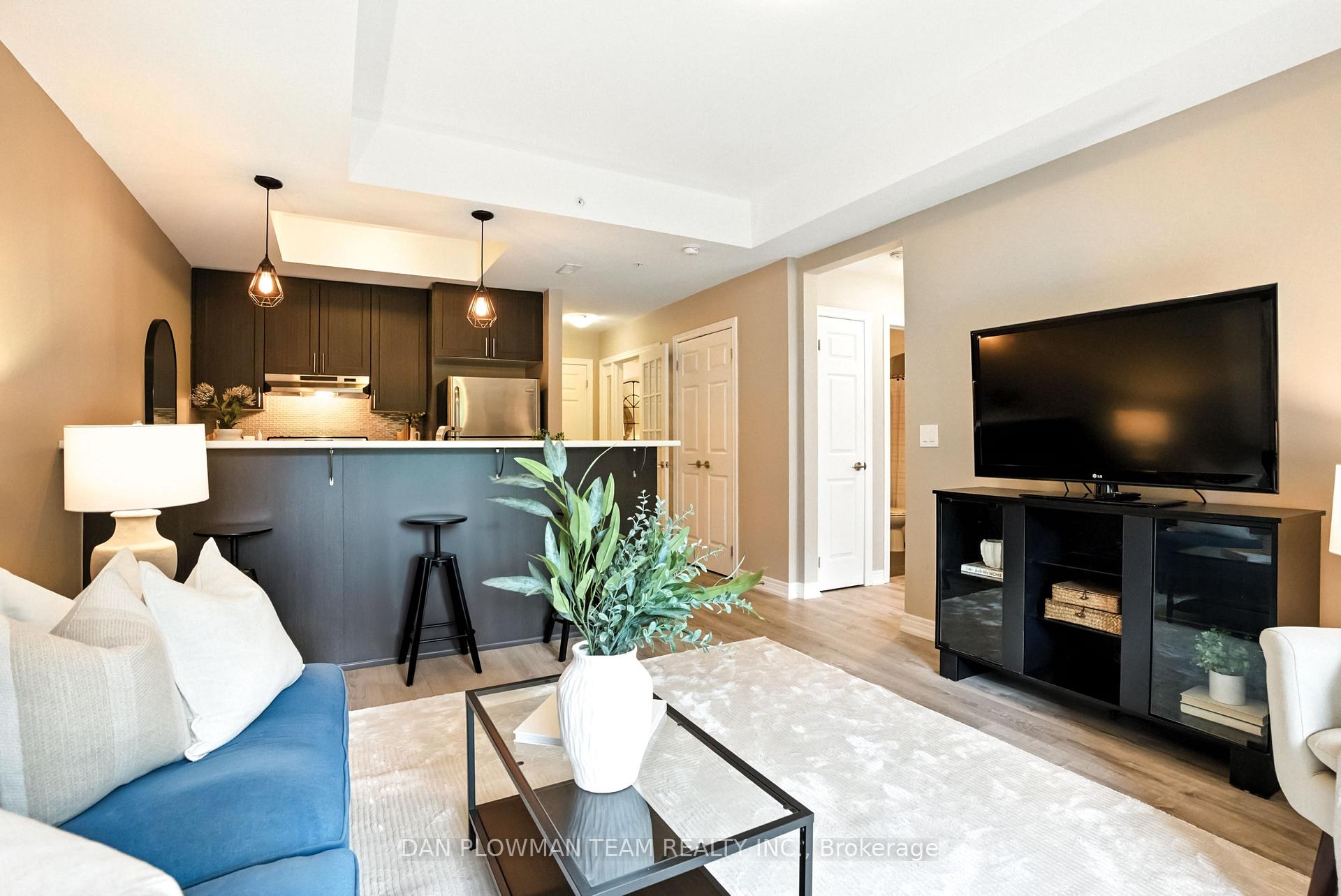 Photo 17 of Unit 113, 660 Gordon Street, Whitby, Port Whitby — HOMEH