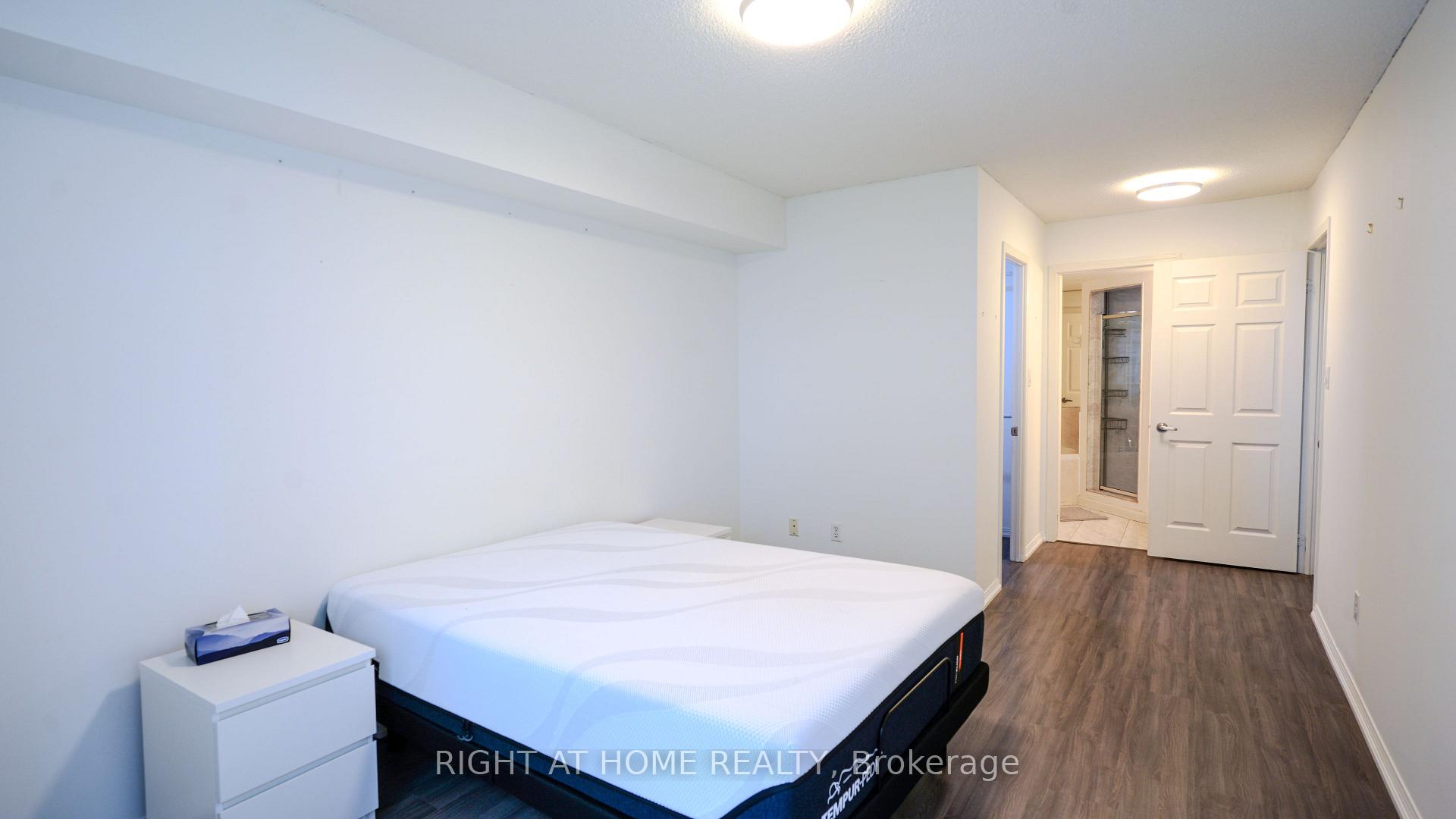 Photo 16 of Unit 408, 188 Redpath Avenue, Toronto, Mount Pleasant West — HOMEH