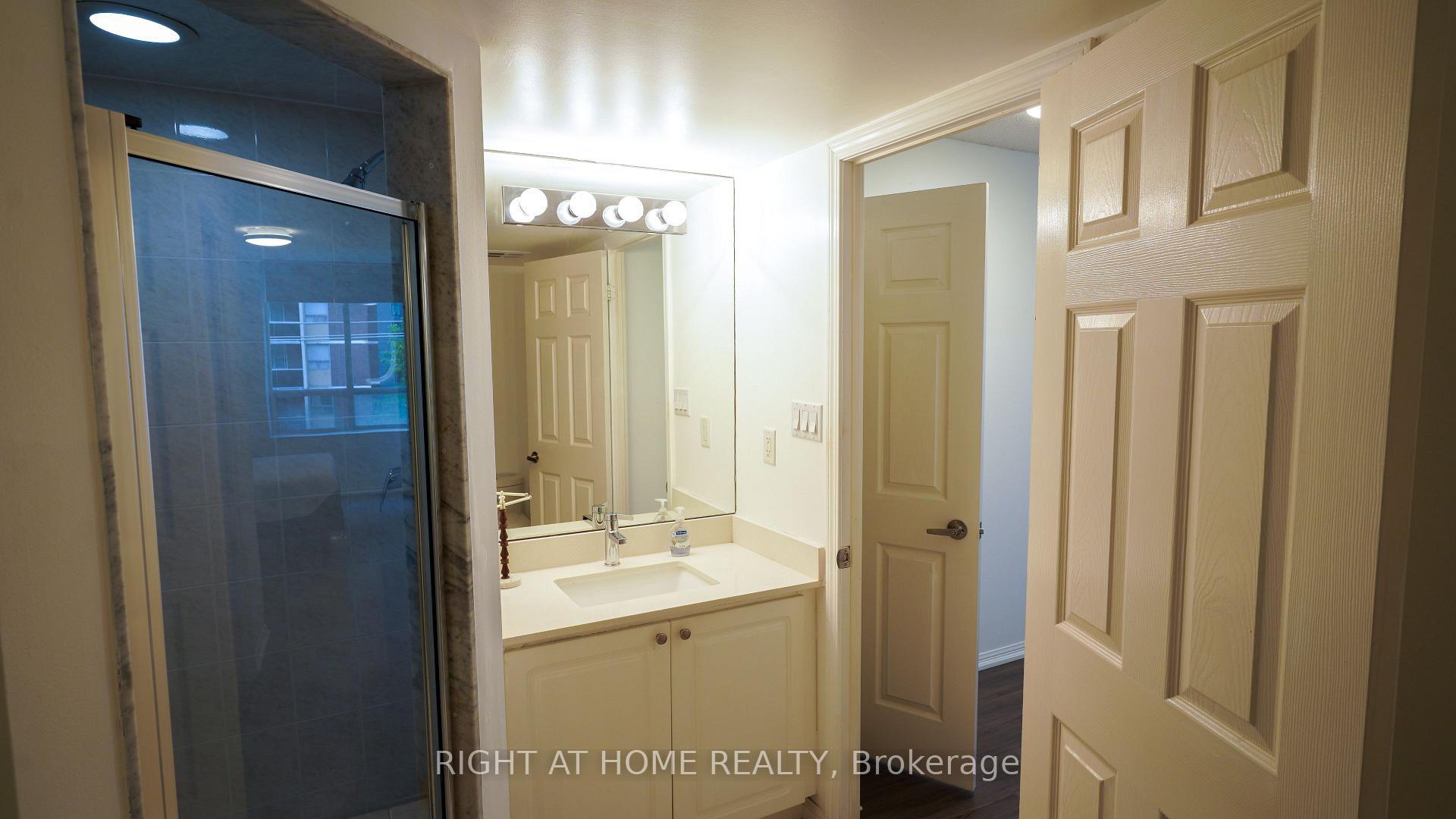 Photo 17 of Unit 408, 188 Redpath Avenue, Toronto, Mount Pleasant West — HOMEH