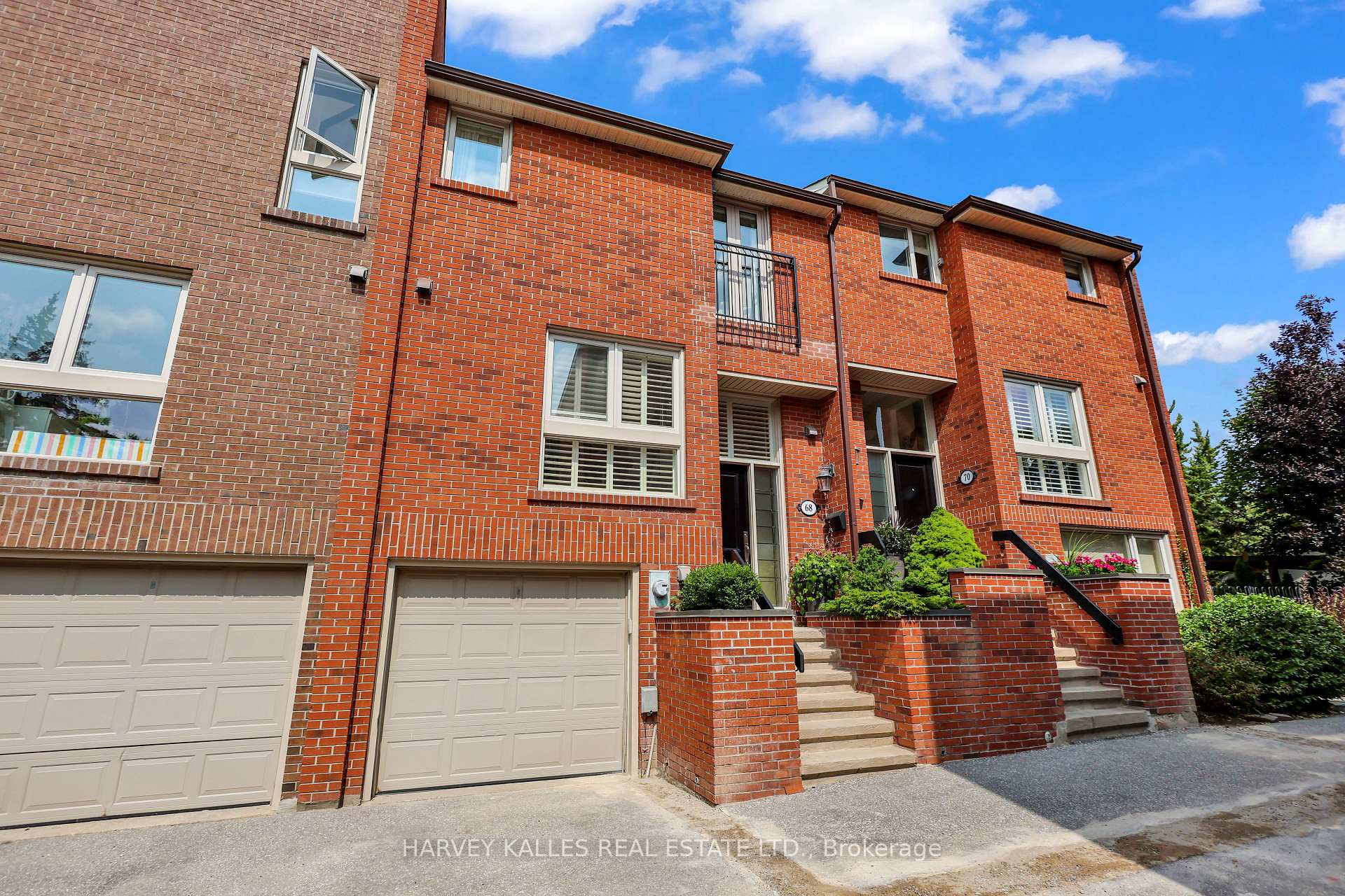 Photo 1 of 68 Sylvan Valleyway, Toronto, Bedford Park-Nortown — HOMEH