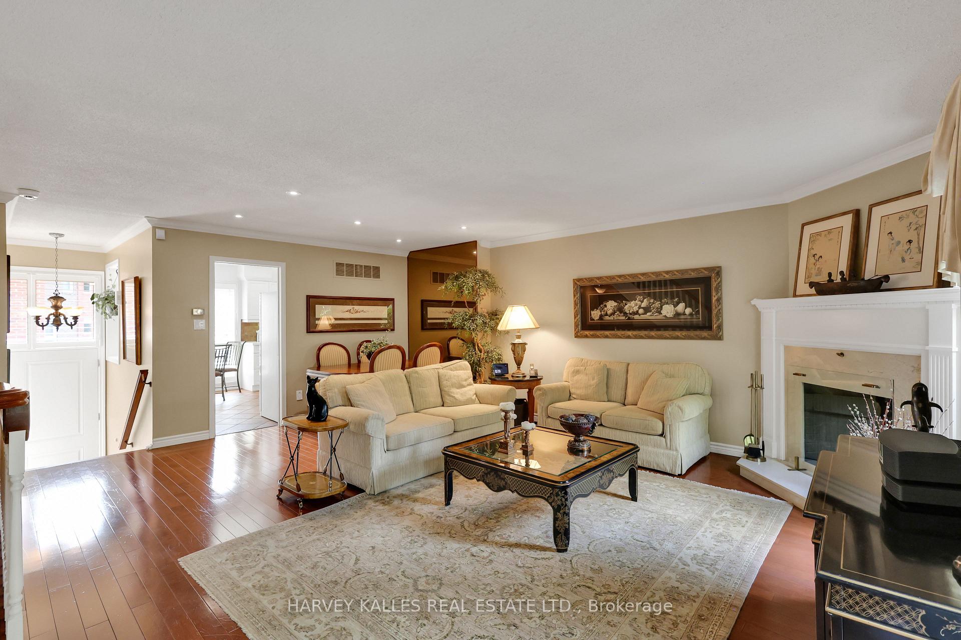 Photo 4 of 68 Sylvan Valleyway, Toronto, Bedford Park-Nortown — HOMEH