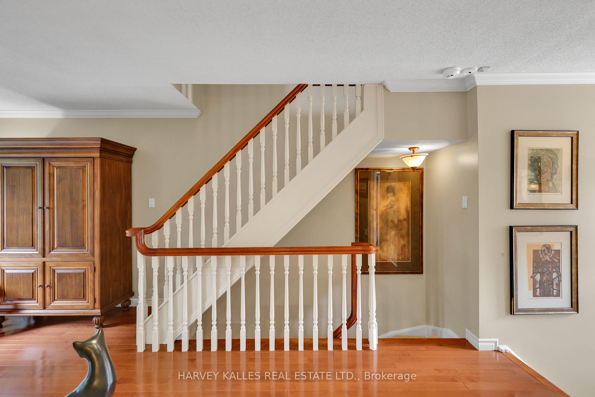 Photo 22 of 68 Sylvan Valleyway, Toronto, Bedford Park-Nortown — HOMEH