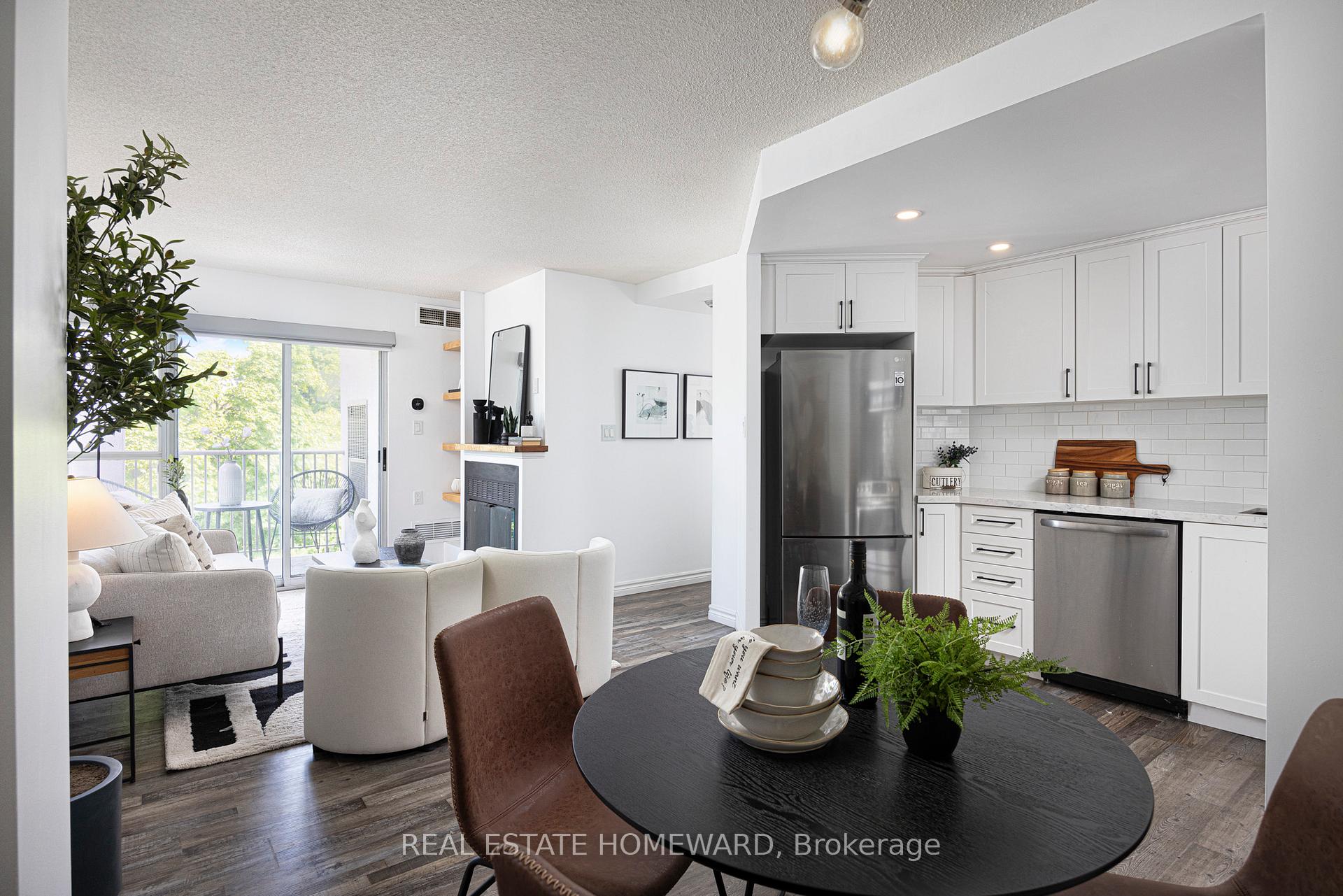 Photo 12 of Unit 503, 716 Kingston Road, Toronto, The Beaches — HOMEH