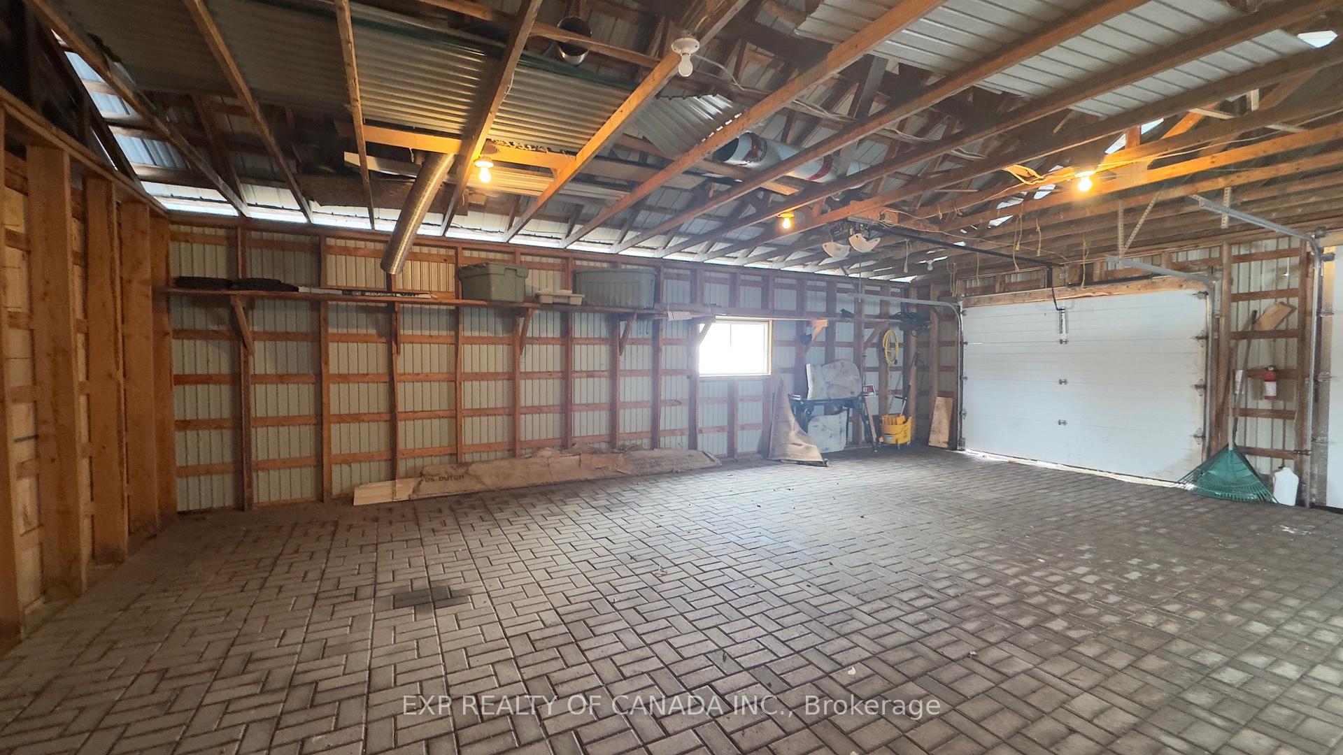 Photo 18 of 1467 Hwy 652 E, Cochrane — HOMEH