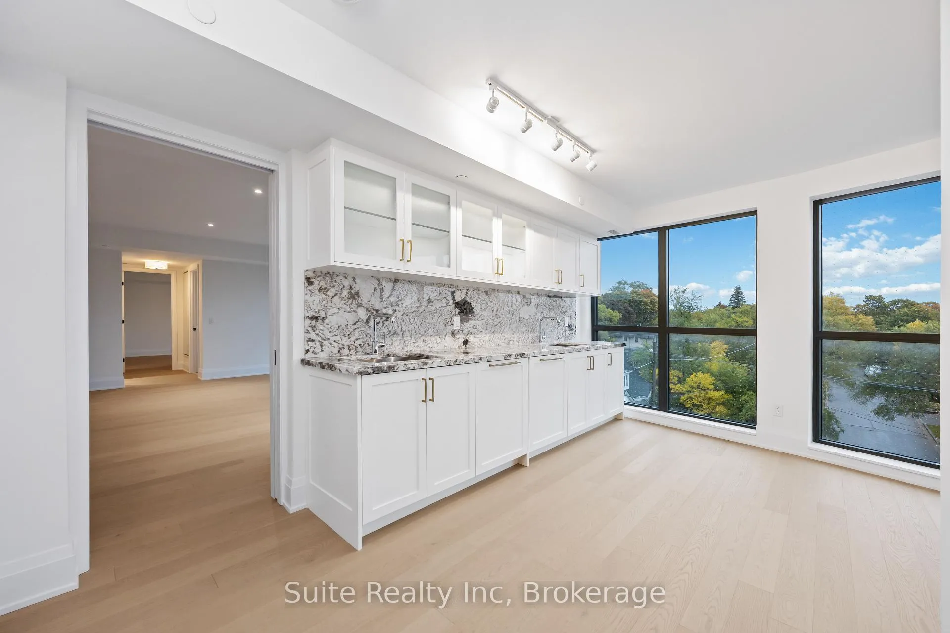 Photo 6 of Unit 318, 505 Glencairn Avenue, Toronto, Englemount-Lawrence — HOMEH