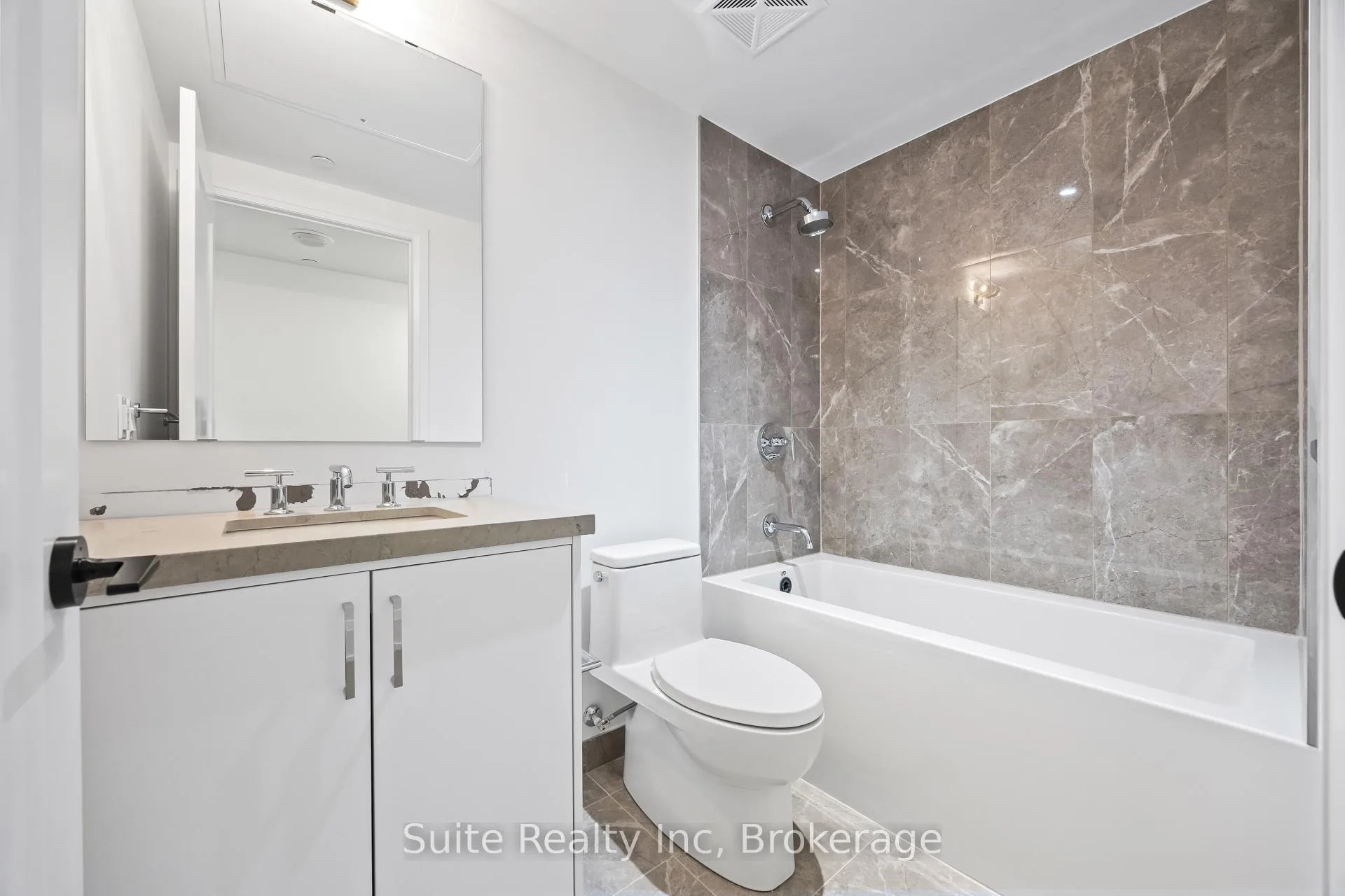 Photo 21 of Unit 318, 505 Glencairn Avenue, Toronto, Englemount-Lawrence — HOMEH