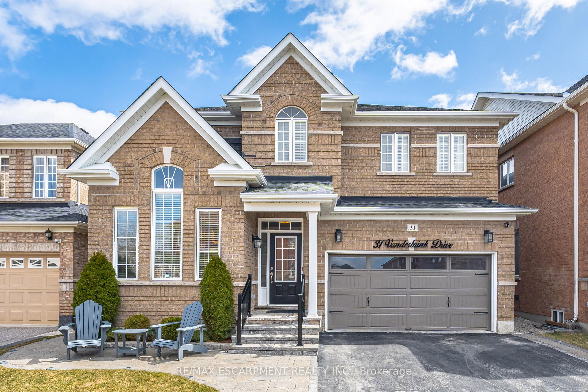 Photo 1 of 31 Vanderbrink Drive, Brampton, Sandringham-Wellington — HOMEH