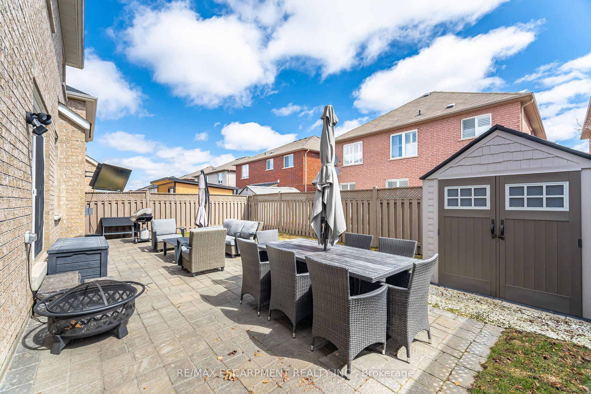Photo 47 of 31 Vanderbrink Drive, Brampton, Sandringham-Wellington — HOMEH