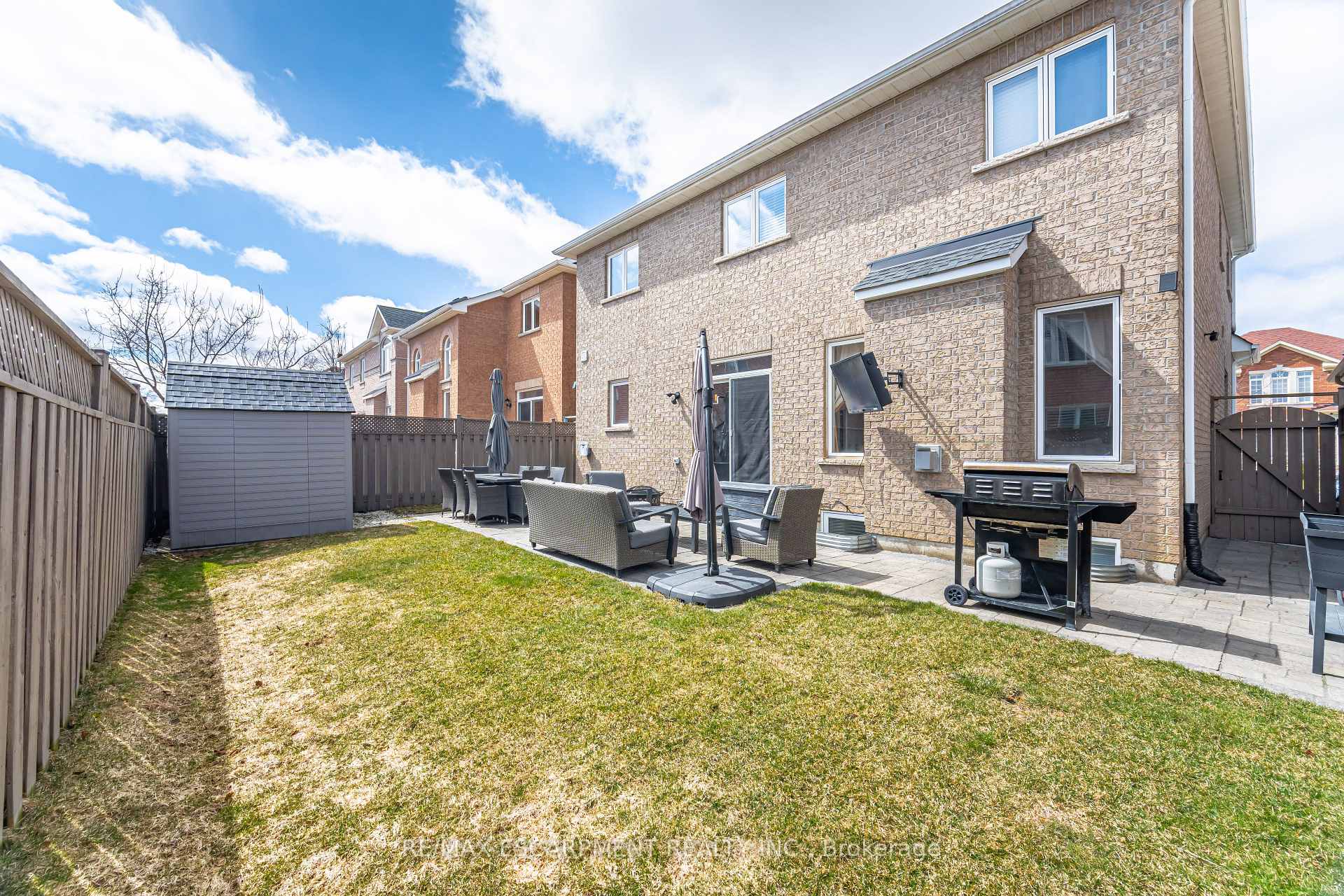 Photo 49 of 31 Vanderbrink Drive, Brampton, Sandringham-Wellington — HOMEH