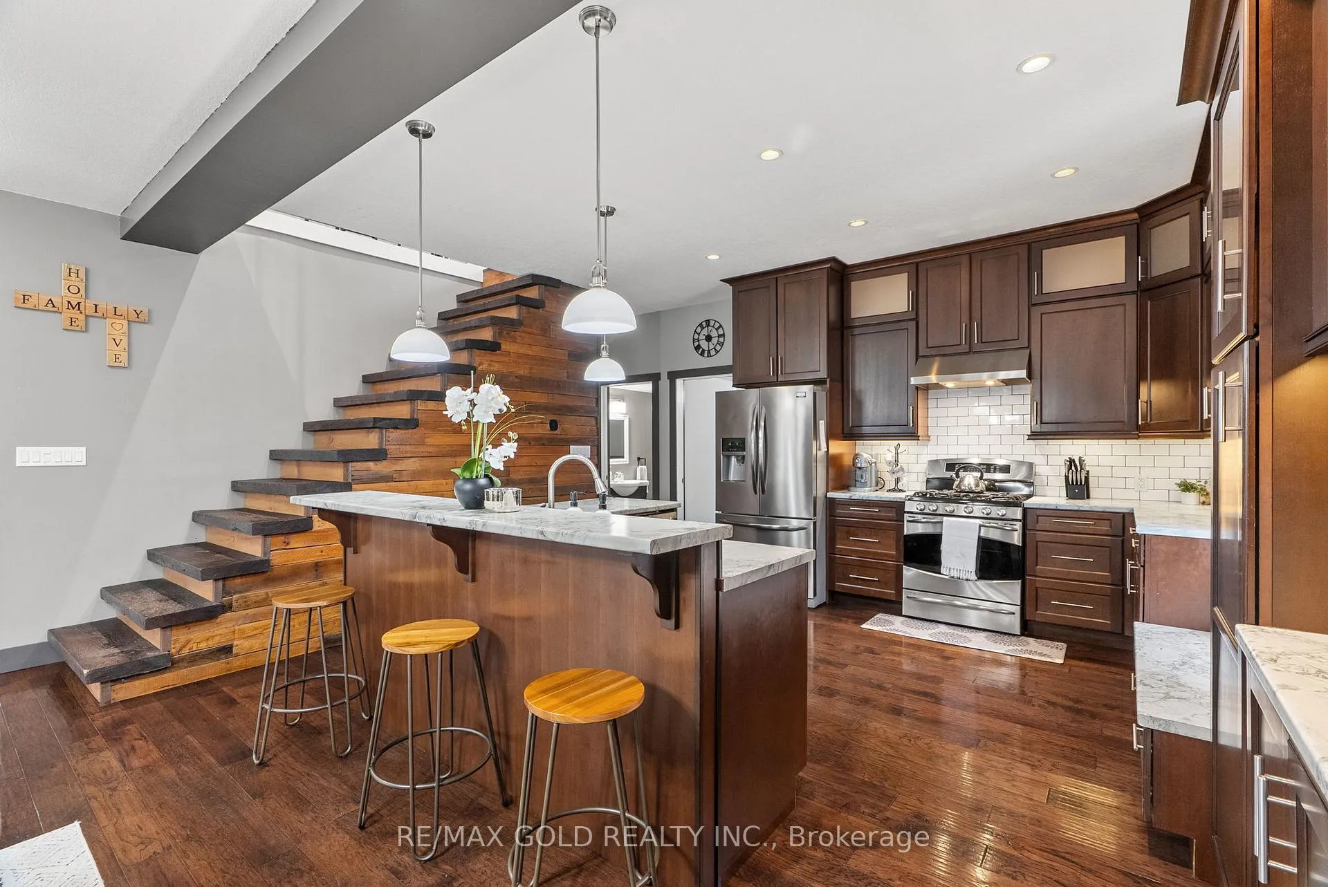Photo 17 of 129 Albert Street, Central Huron, Clinton — HOMEH