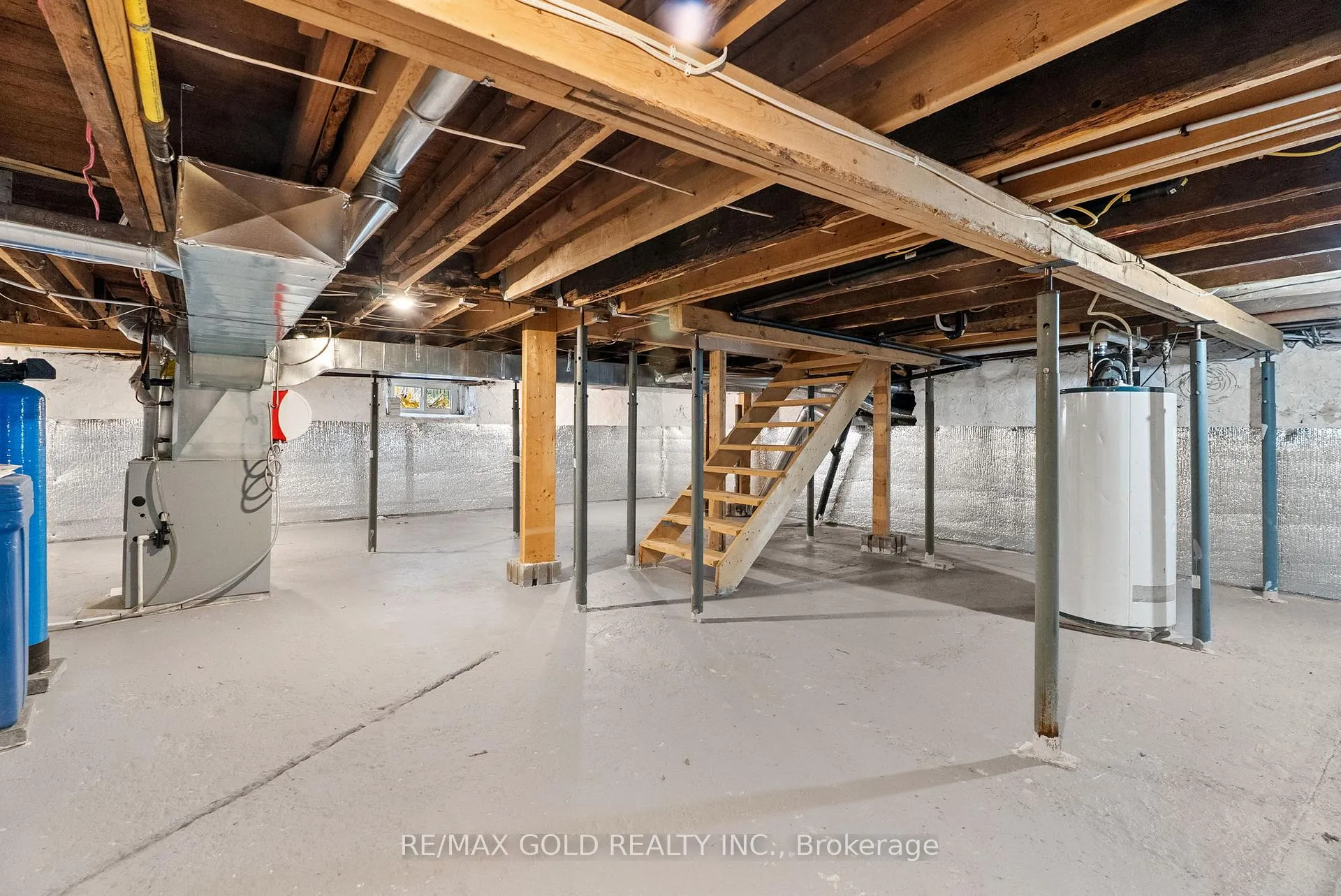 Photo 37 of 129 Albert Street, Central Huron, Clinton — HOMEH