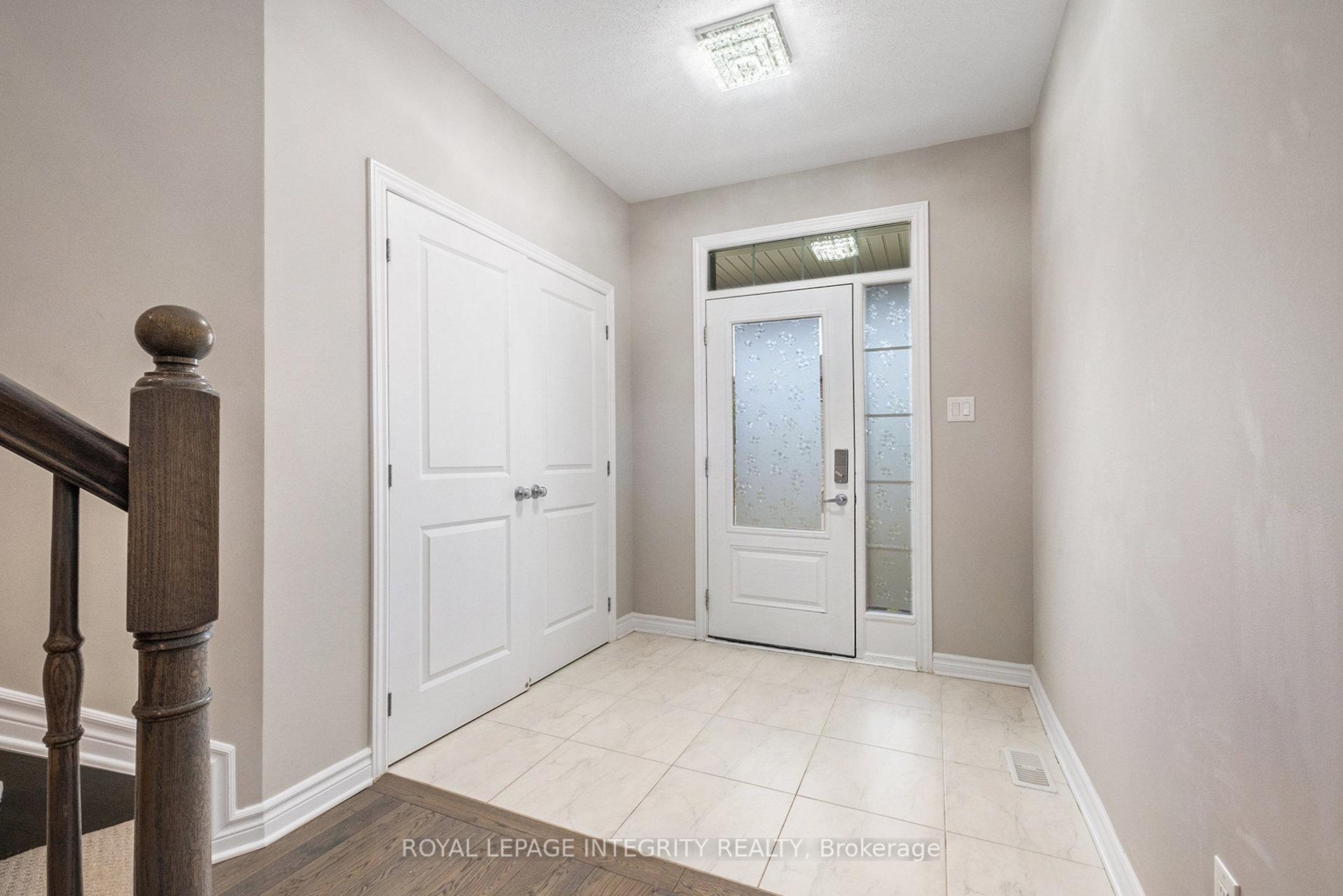 Photo 4 of 25 Clonfadda Terrace, Ottawa, Barrhaven - Half Moon Bay — HOMEH