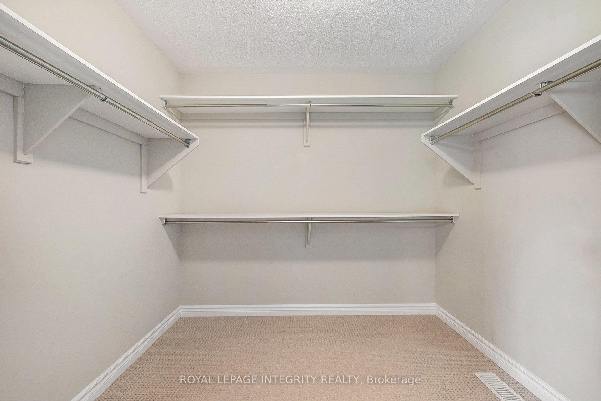 Photo 17 of 25 Clonfadda Terrace, Ottawa, Barrhaven - Half Moon Bay — HOMEH