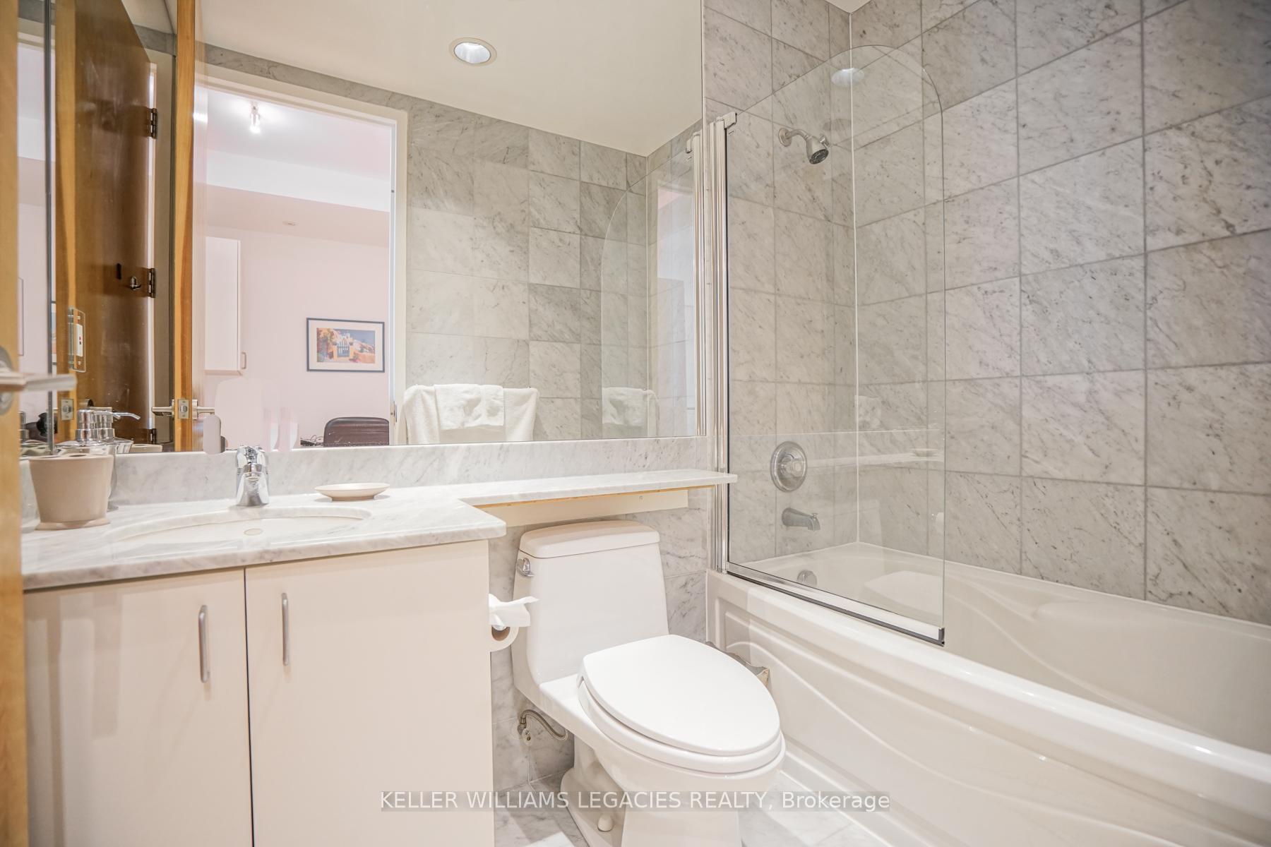 Photo 9 of Unit 302, 562 Eglinton Avenue E, Toronto, Mount Pleasant East — HOMEH