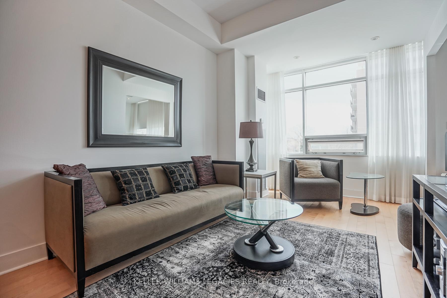 Photo 15 of Unit 302, 562 Eglinton Avenue E, Toronto, Mount Pleasant East — HOMEH