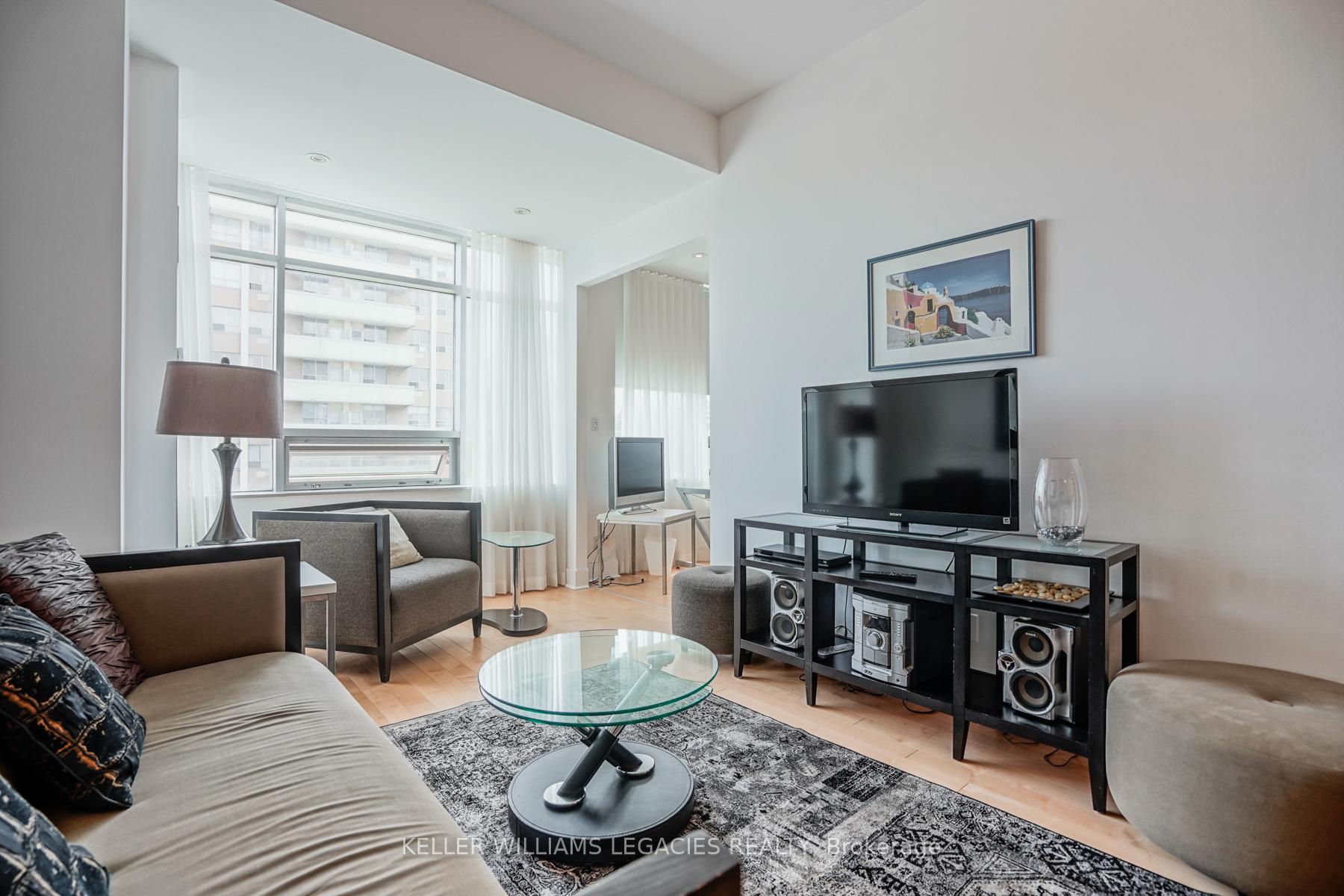 Photo 16 of Unit 302, 562 Eglinton Avenue E, Toronto, Mount Pleasant East — HOMEH