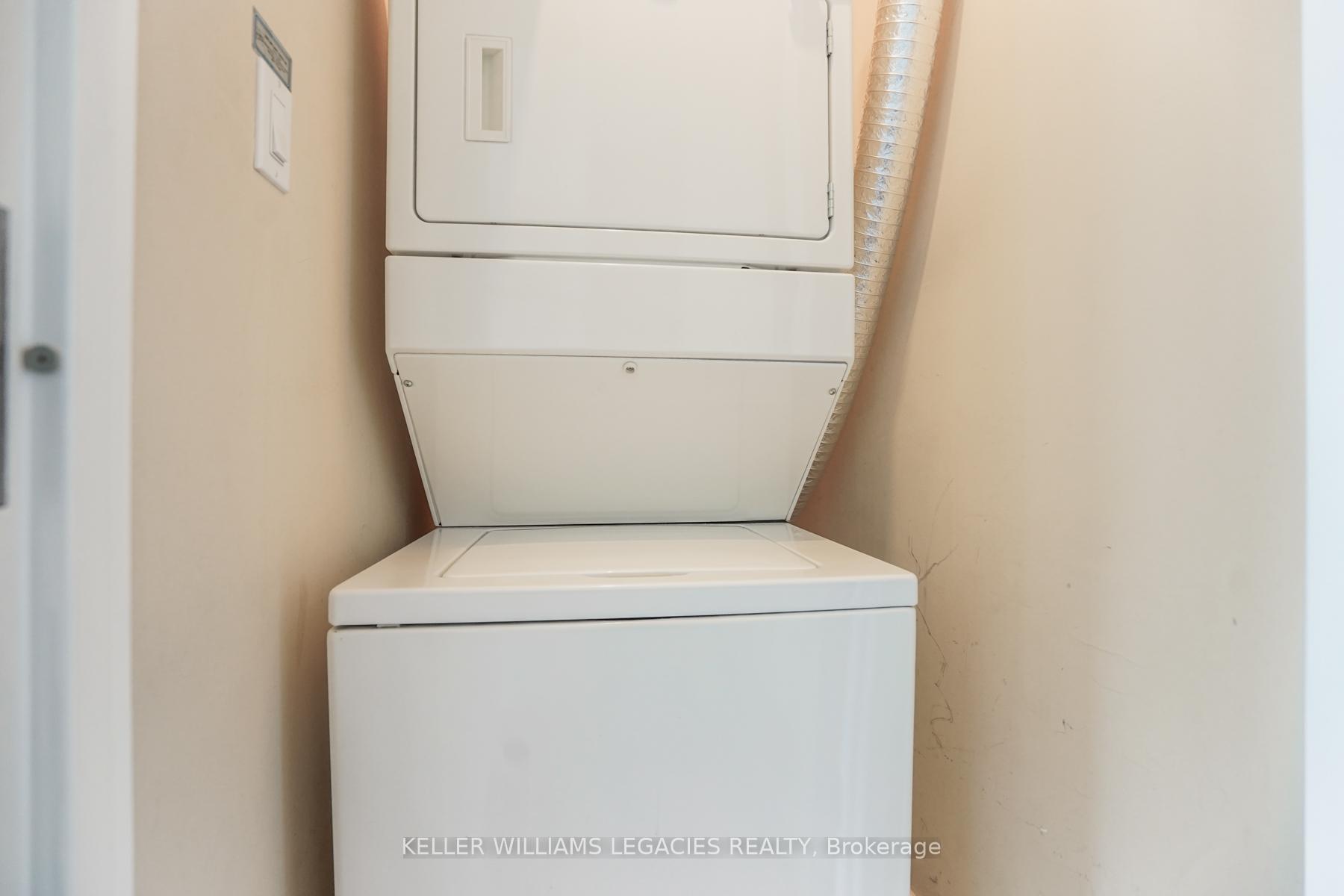 Photo 24 of Unit 302, 562 Eglinton Avenue E, Toronto, Mount Pleasant East — HOMEH