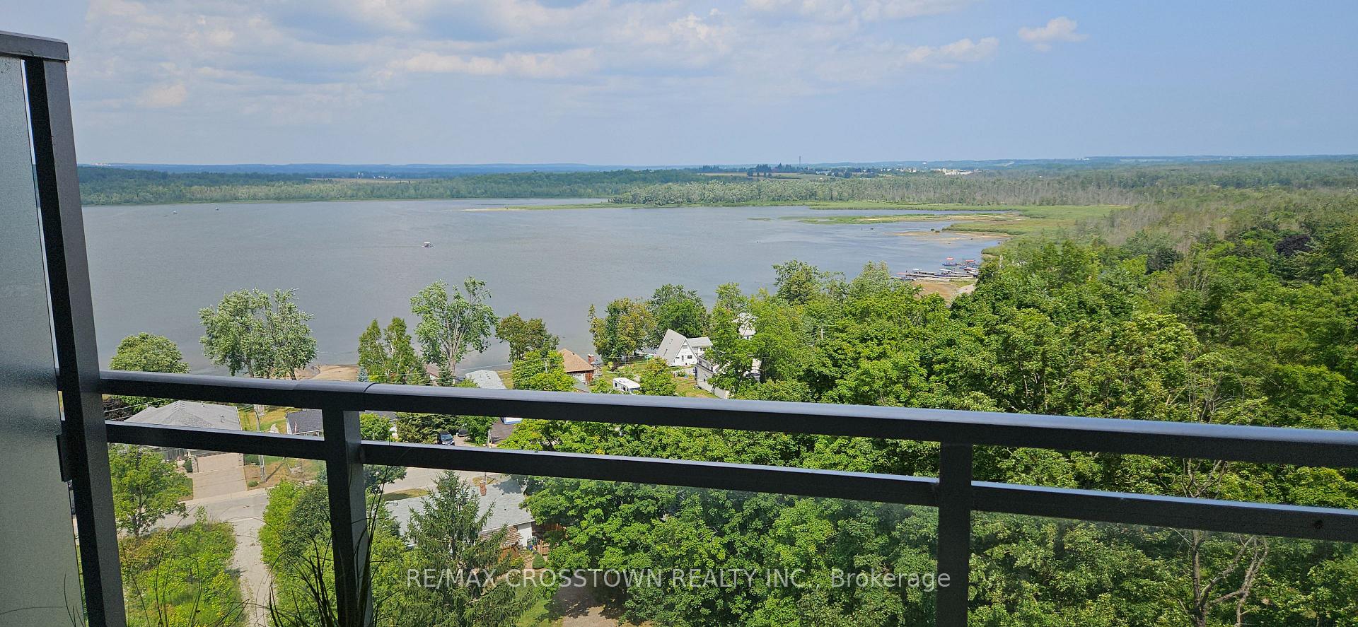 Front of Unit 908, 56 Lakeside Terrace