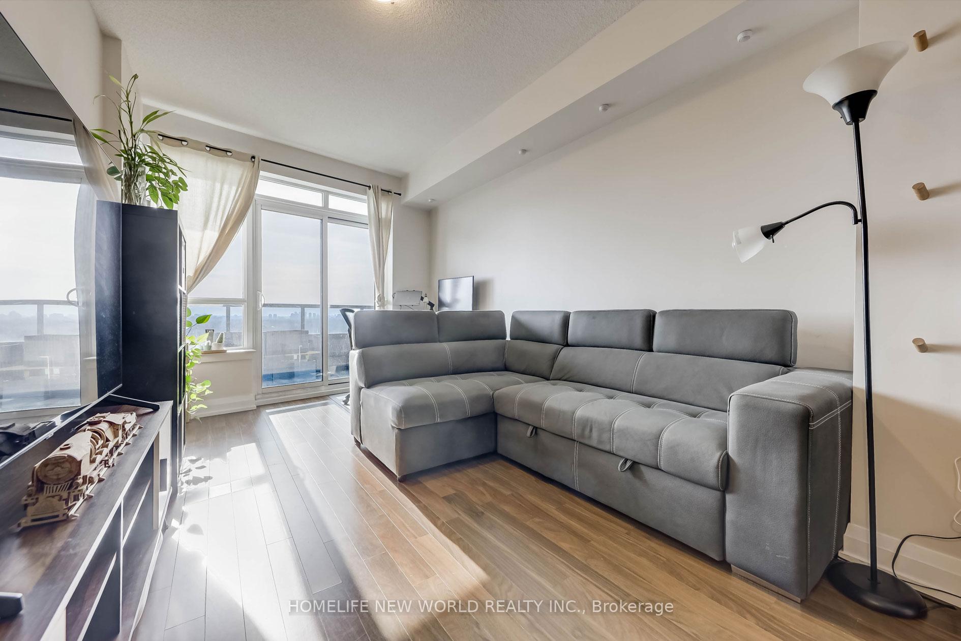 Photo 12 of Unit 1230, 7161 Yonge Street, Markham, Grandview — HOMEH