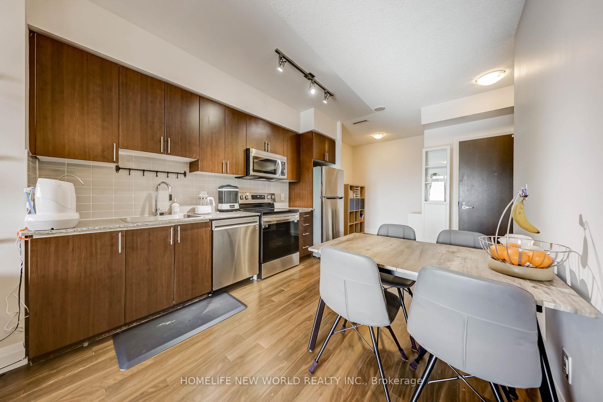 Photo 21 of Unit 1230, 7161 Yonge Street, Markham, Grandview — HOMEH