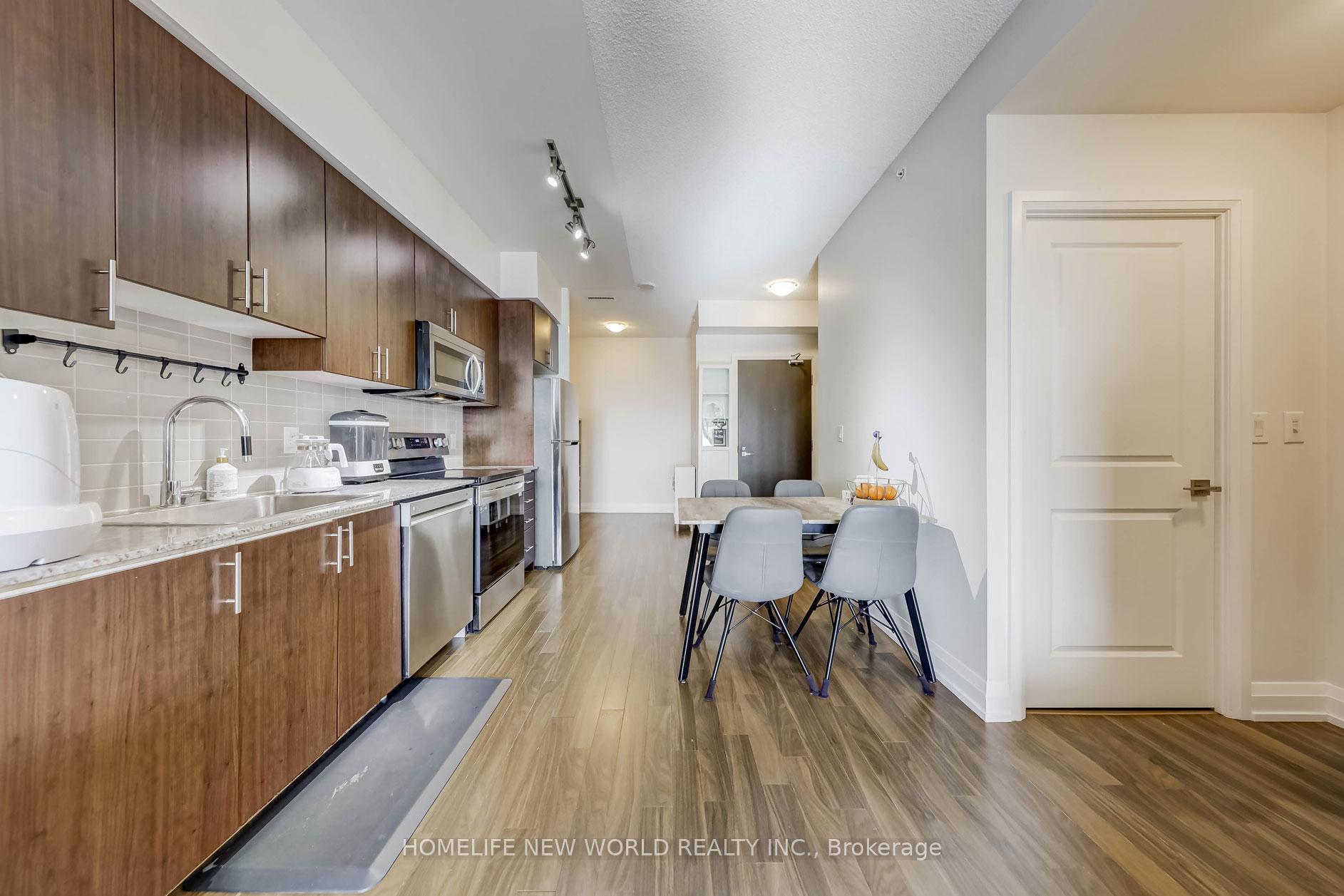 Photo 22 of Unit 1230, 7161 Yonge Street, Markham, Grandview — HOMEH