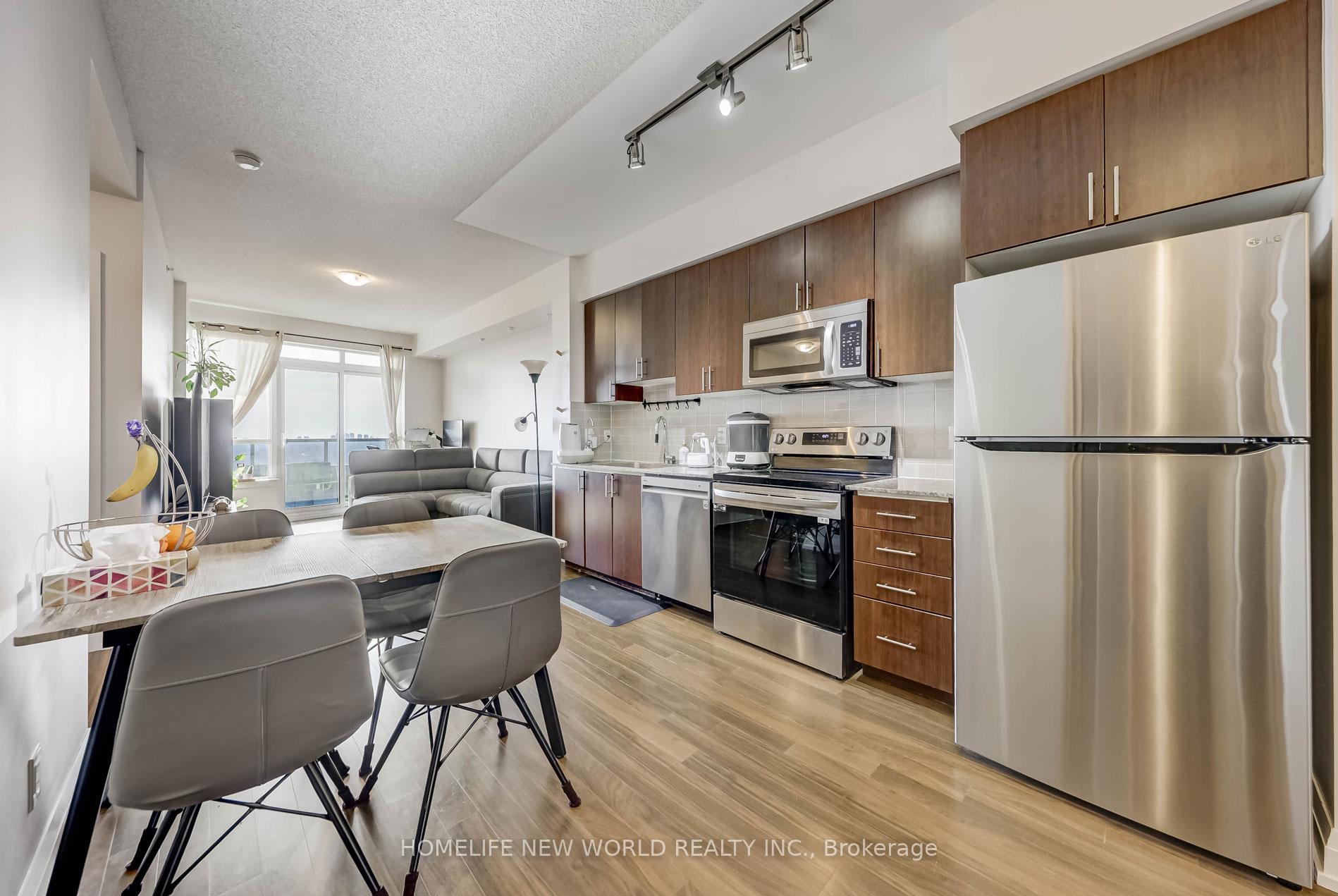 Photo 24 of Unit 1230, 7161 Yonge Street, Markham, Grandview — HOMEH