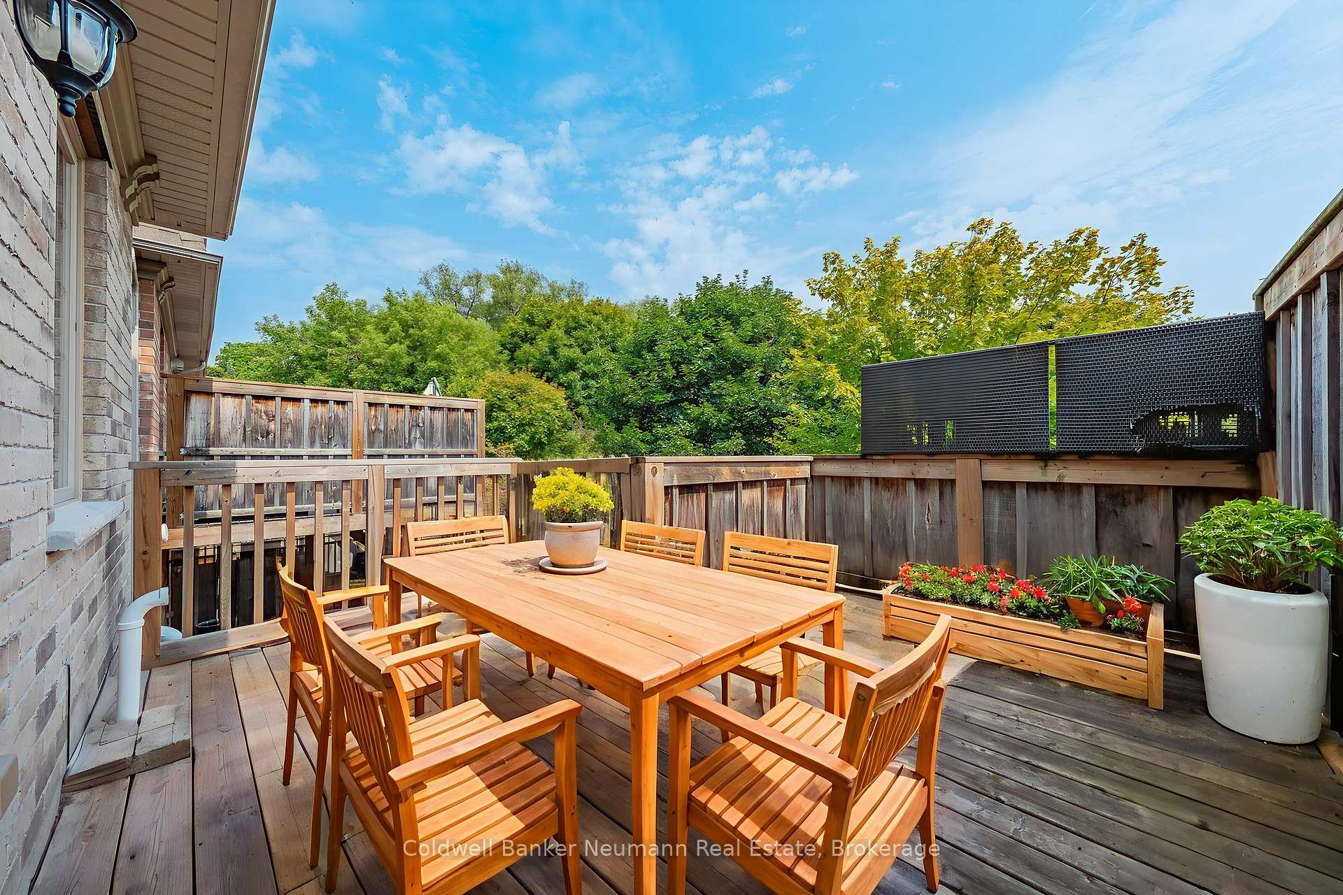 Photo 28 of Unit 4, 72 York Road, Guelph, St. Patrick's Ward — HOMEH