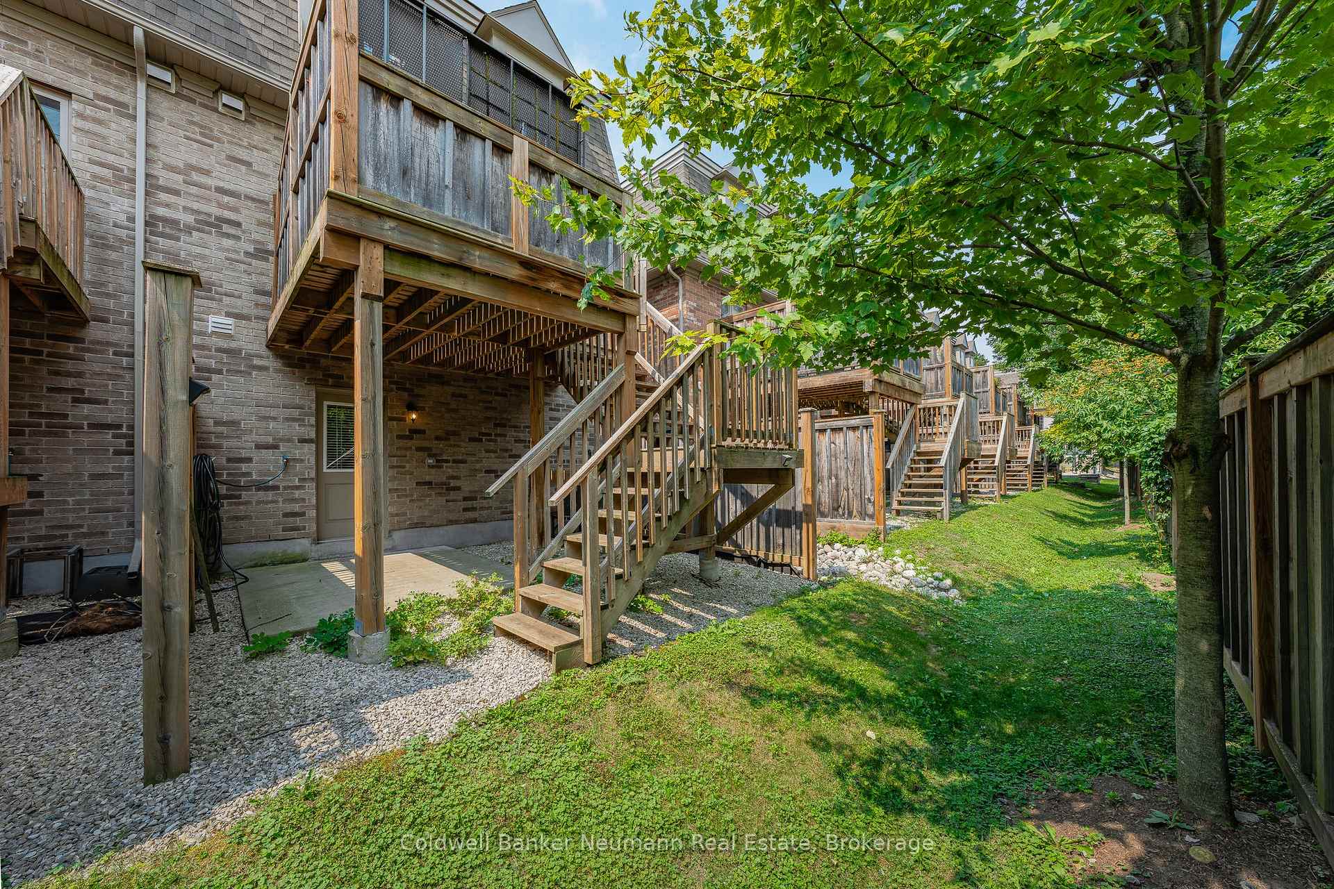 Photo 31 of Unit 4, 72 York Road, Guelph, St. Patrick's Ward — HOMEH