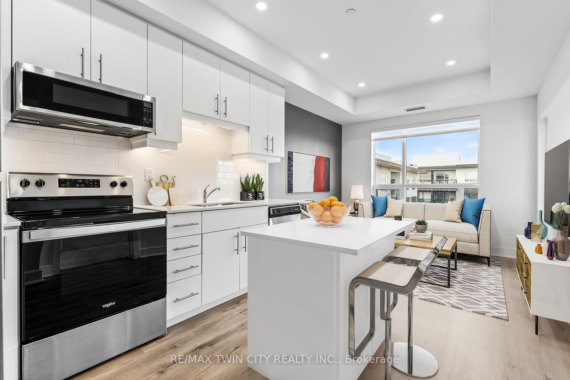 Photo 8 of Unit 607, 251 Northfield Drive E, Waterloo, Colonial Acres — HOMEH