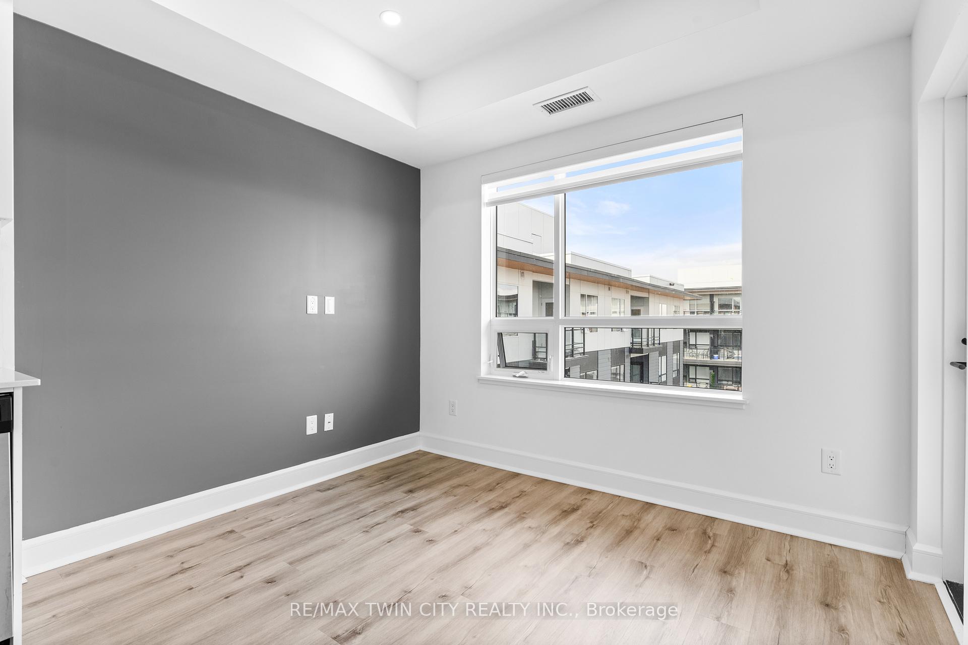 Photo 19 of Unit 607, 251 Northfield Drive E, Waterloo, Colonial Acres — HOMEH