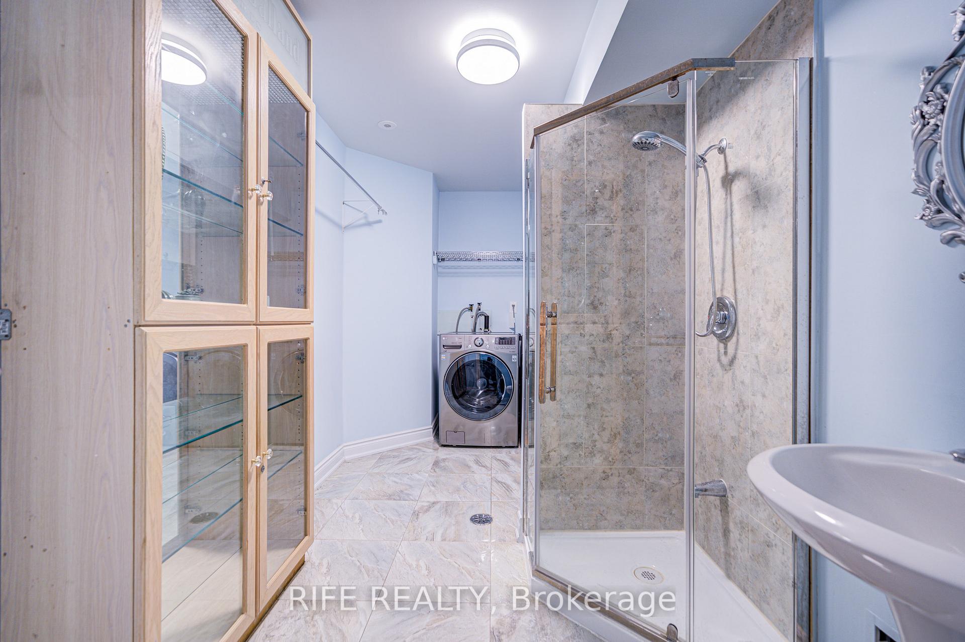 Photo 36 of 99 Legends Way, Markham, Unionville — HOMEH