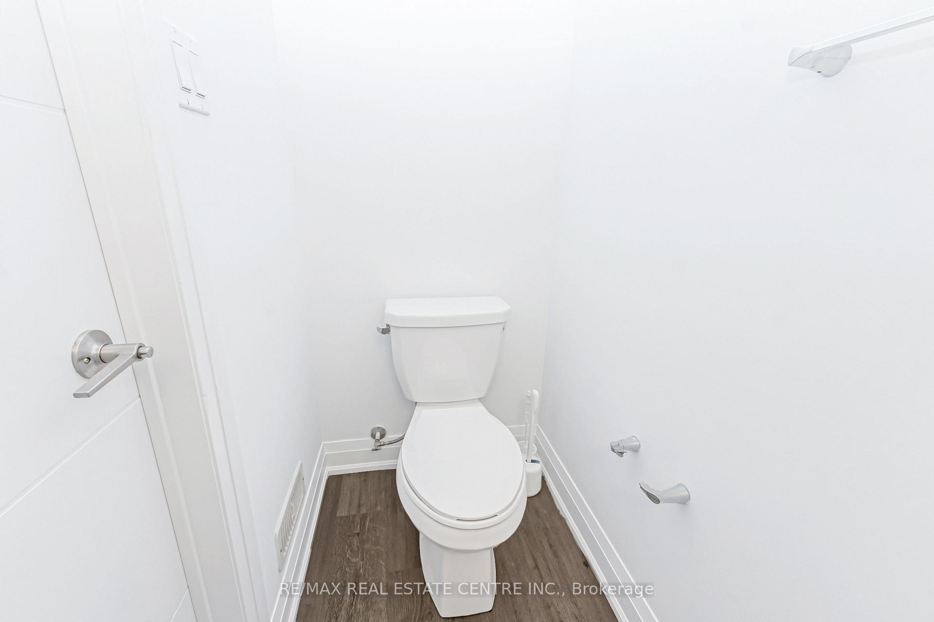 Photo 28 of Unit 55, 33 Steele Crescent, Guelph, St. Patrick's Ward — HOMEH