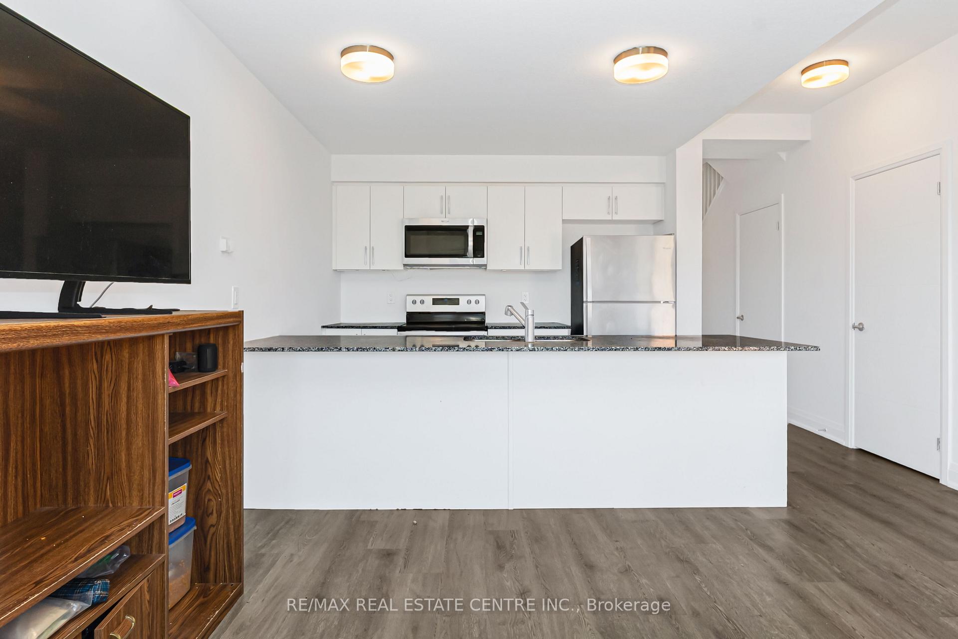 Photo 31 of Unit 55, 33 Steele Crescent, Guelph, St. Patrick's Ward — HOMEH