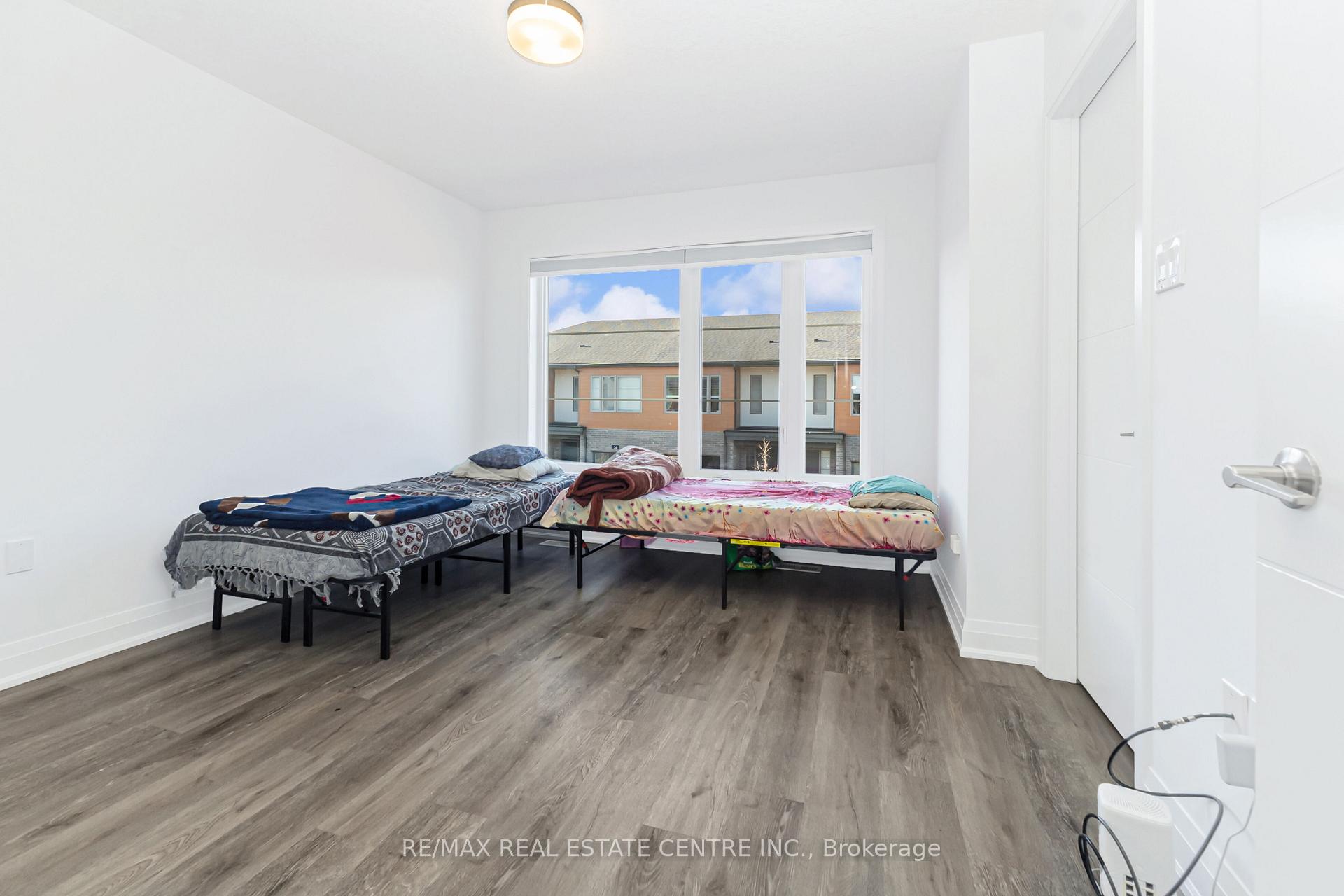 Photo 42 of Unit 55, 33 Steele Crescent, Guelph, St. Patrick's Ward — HOMEH