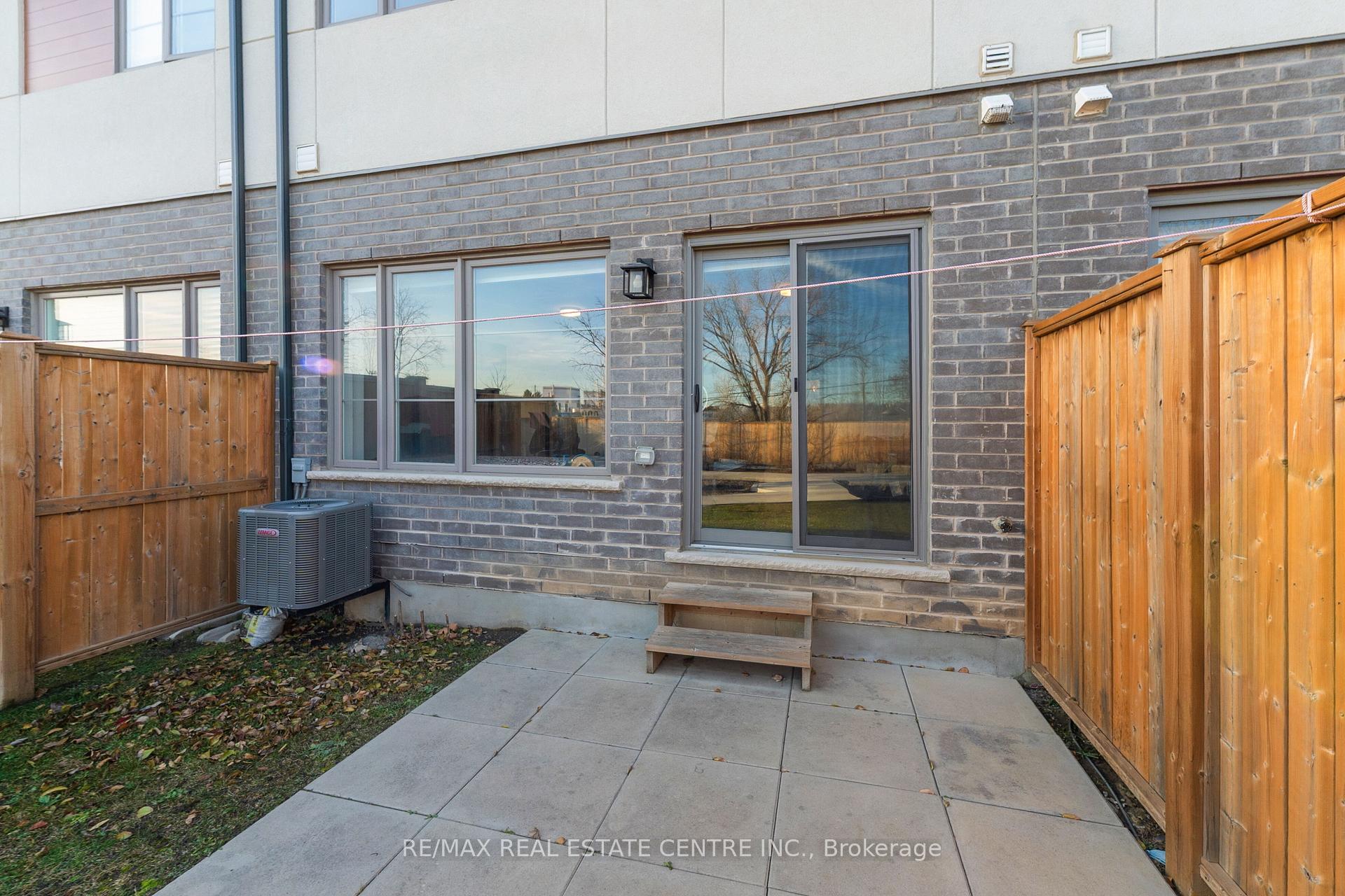 Photo 51 of Unit 55, 33 Steele Crescent, Guelph, St. Patrick's Ward — HOMEH
