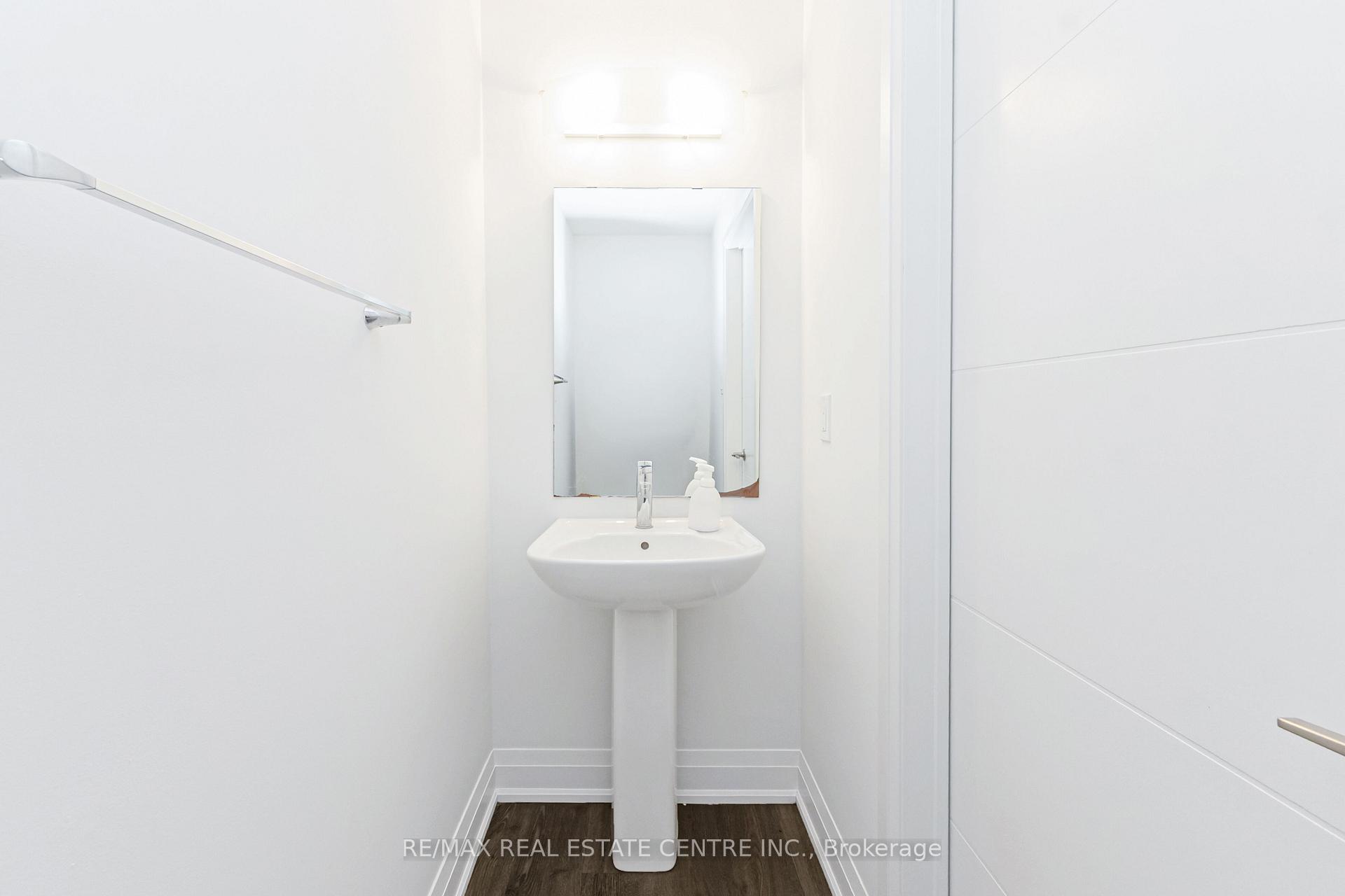 Photo 10 of Unit 55, 33 Steele Crescent, Guelph, St. Patrick's Ward — HOMEH