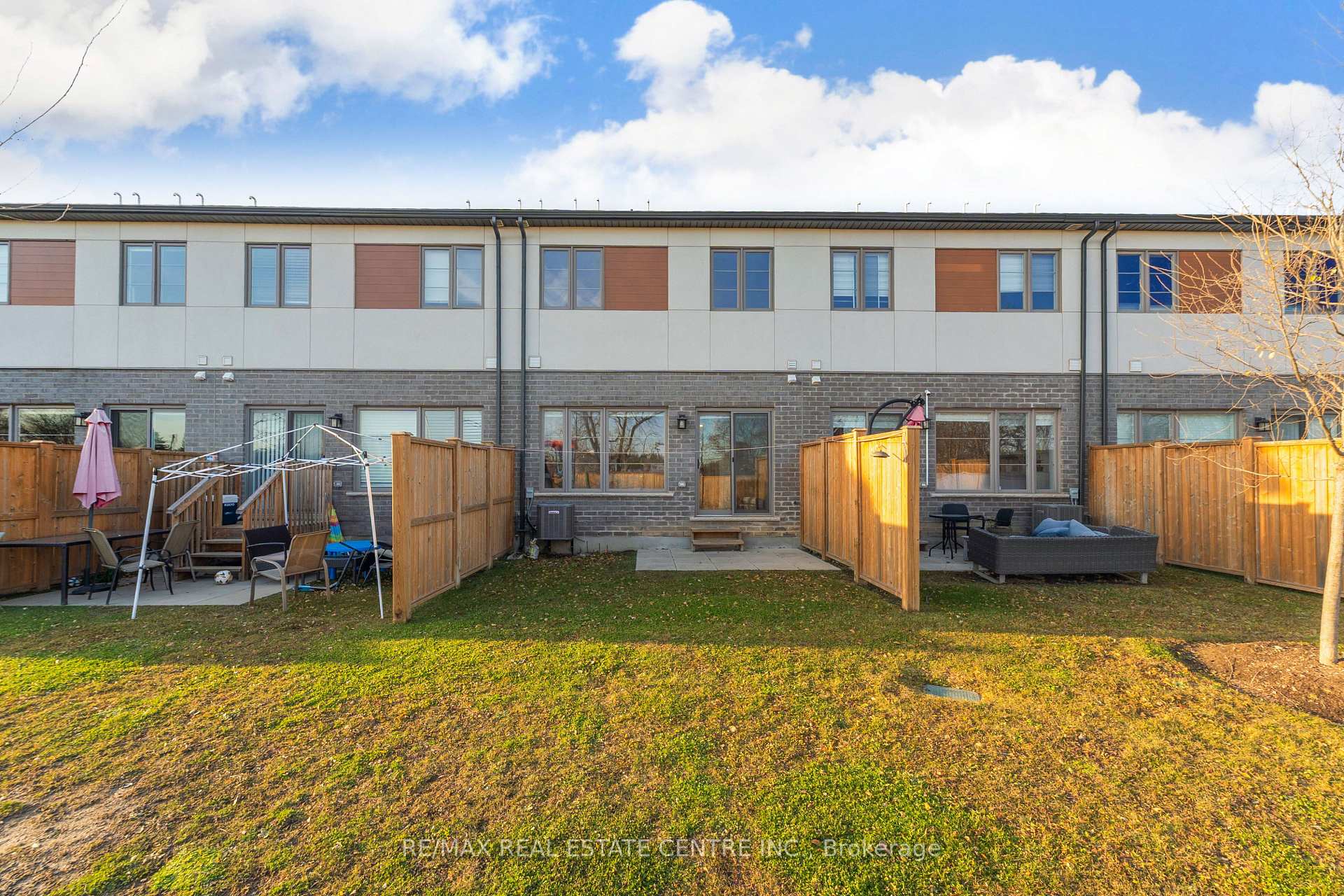 Photo 73 of Unit 55, 33 Steele Crescent, Guelph, St. Patrick's Ward — HOMEH