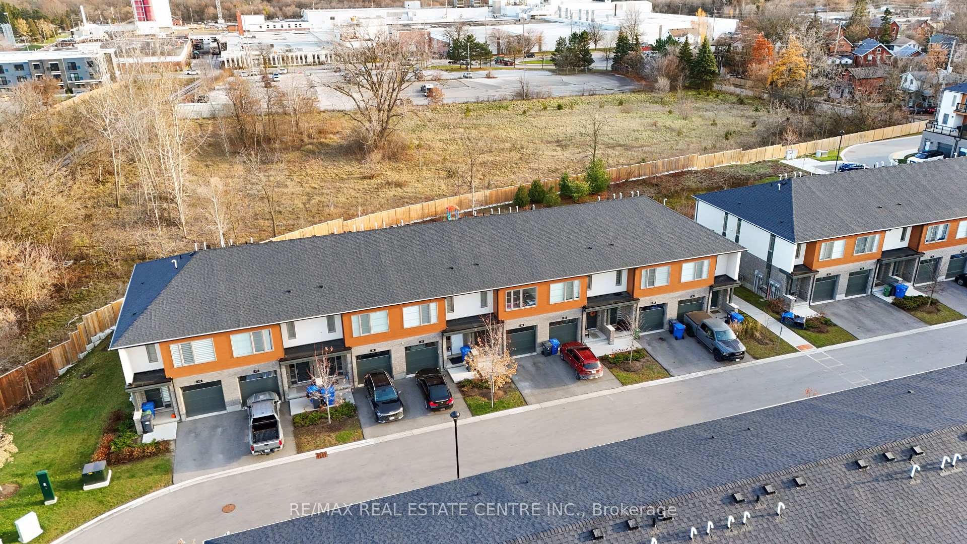Photo 78 of Unit 55, 33 Steele Crescent, Guelph, St. Patrick's Ward — HOMEH