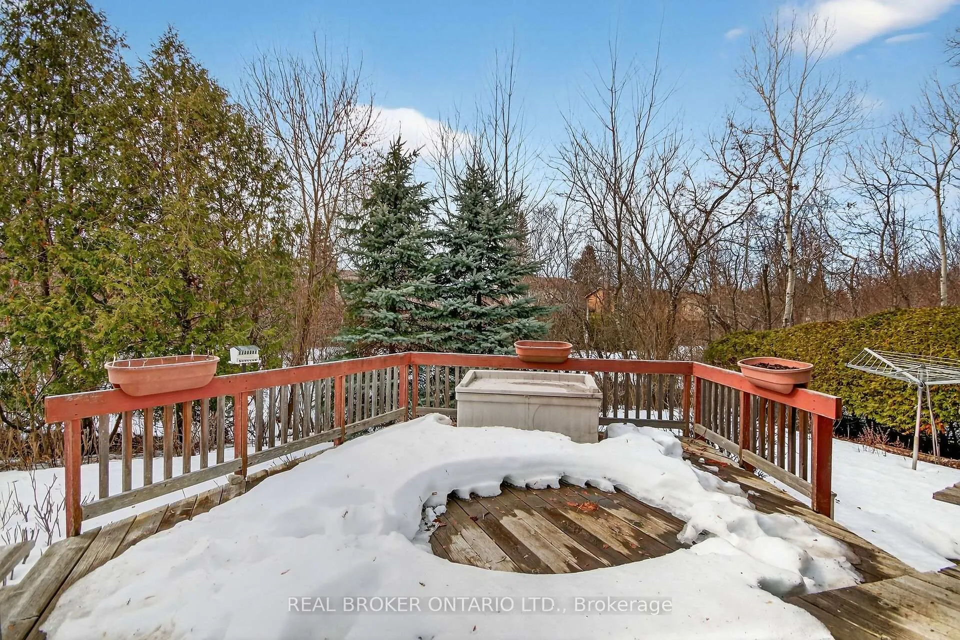Photo 26 of 10 Amundsen Crescent, Ottawa, Kanata - Katimavik — HOMEH