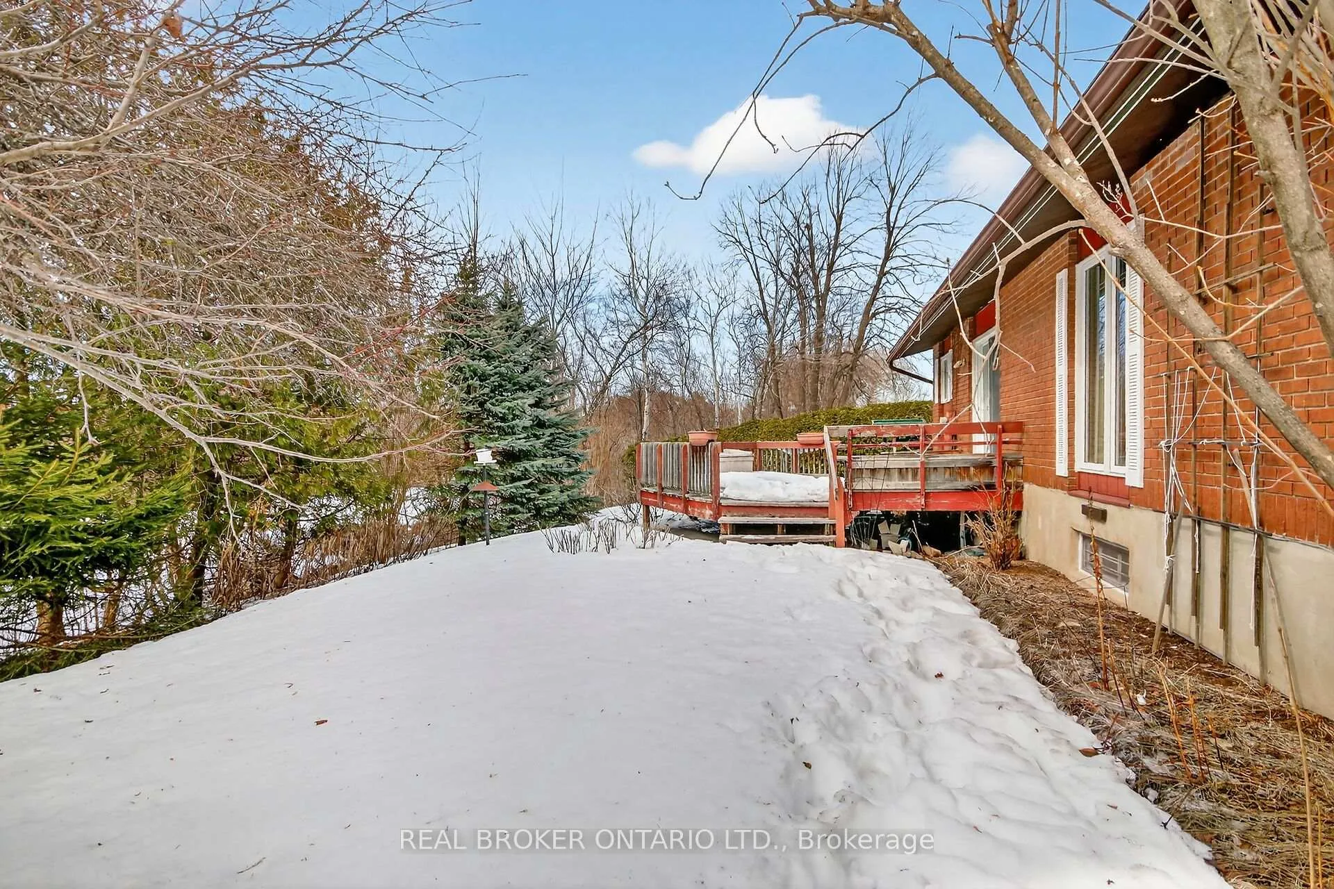 Photo 27 of 10 Amundsen Crescent, Ottawa, Kanata - Katimavik — HOMEH