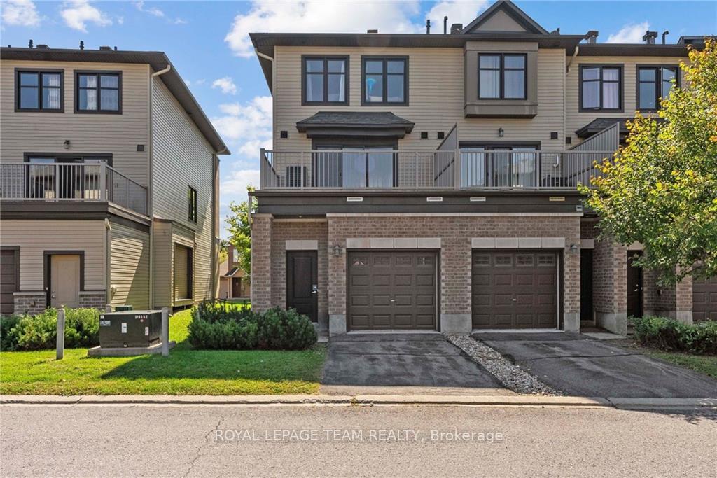 Photo 4 of 57 Mersey Drive, Ottawa, Kanata - Morgan's Grant/South March — HOMEH
