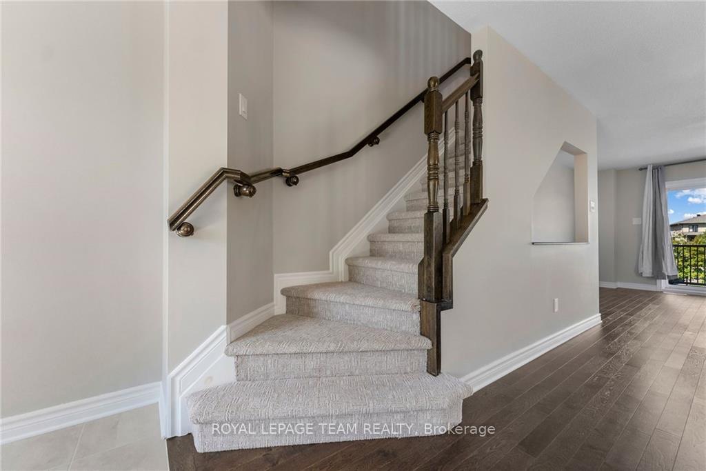 Photo 10 of 57 Mersey Drive, Ottawa, Kanata - Morgan's Grant/South March — HOMEH
