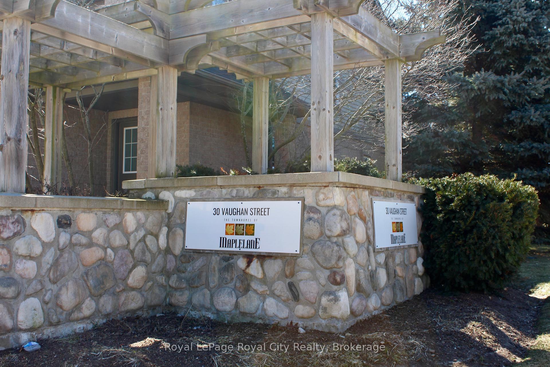 Photo 4 of 1429 Gordon Street, Guelph, Clairfields/Hanlon Business Park — HOMEH